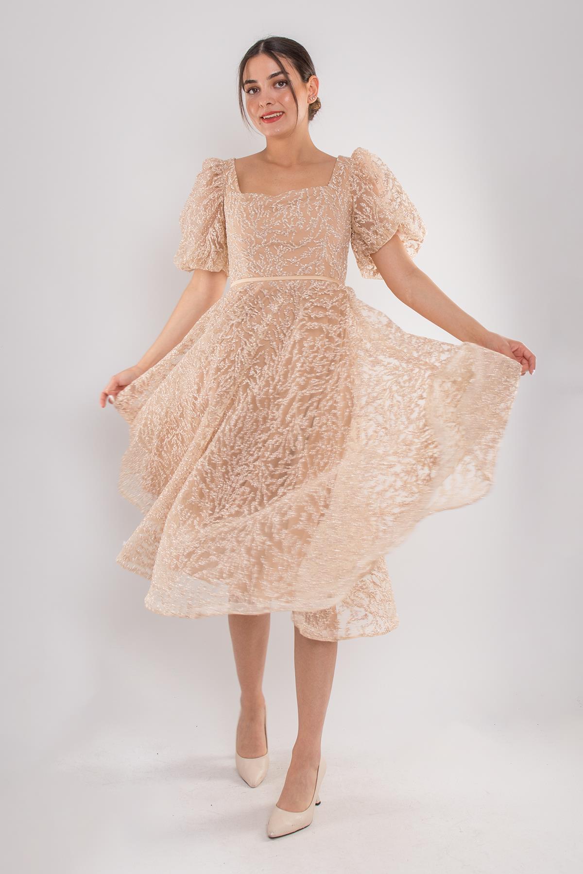 1491 Balon Kol Simli Kare Yaka Kloş Etek Kısa Abiye Elbise