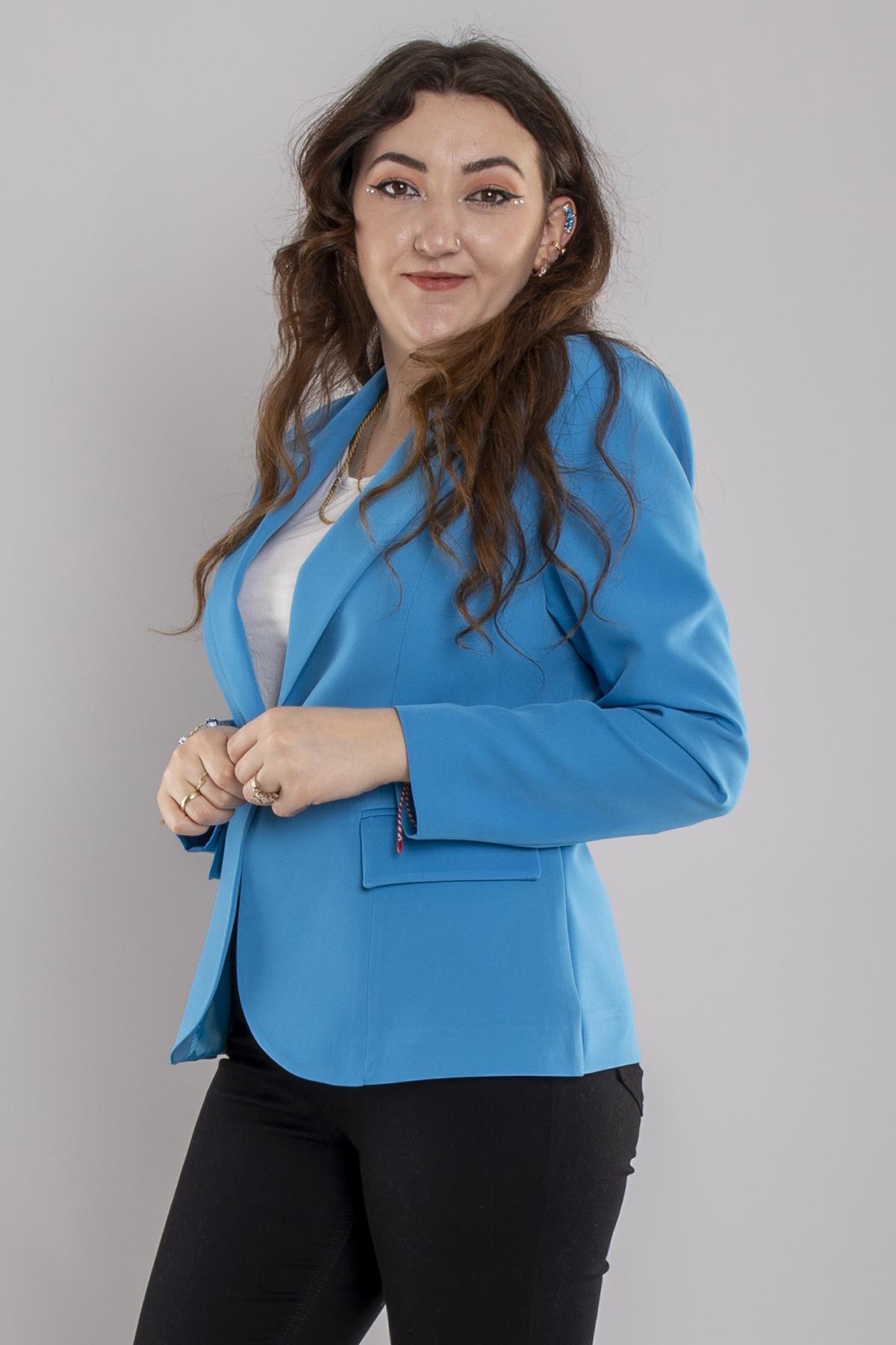 184 Büyük Beden Tek Düğme Viscon Ceket