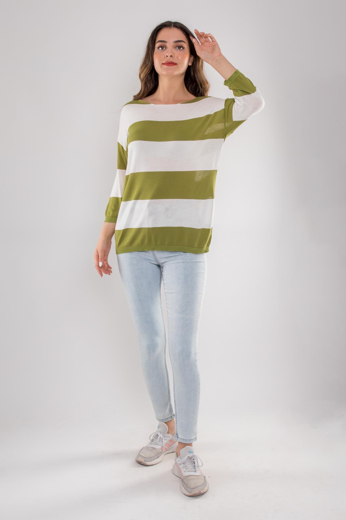 184 Kalın Çizgili Basic Triko Bluz