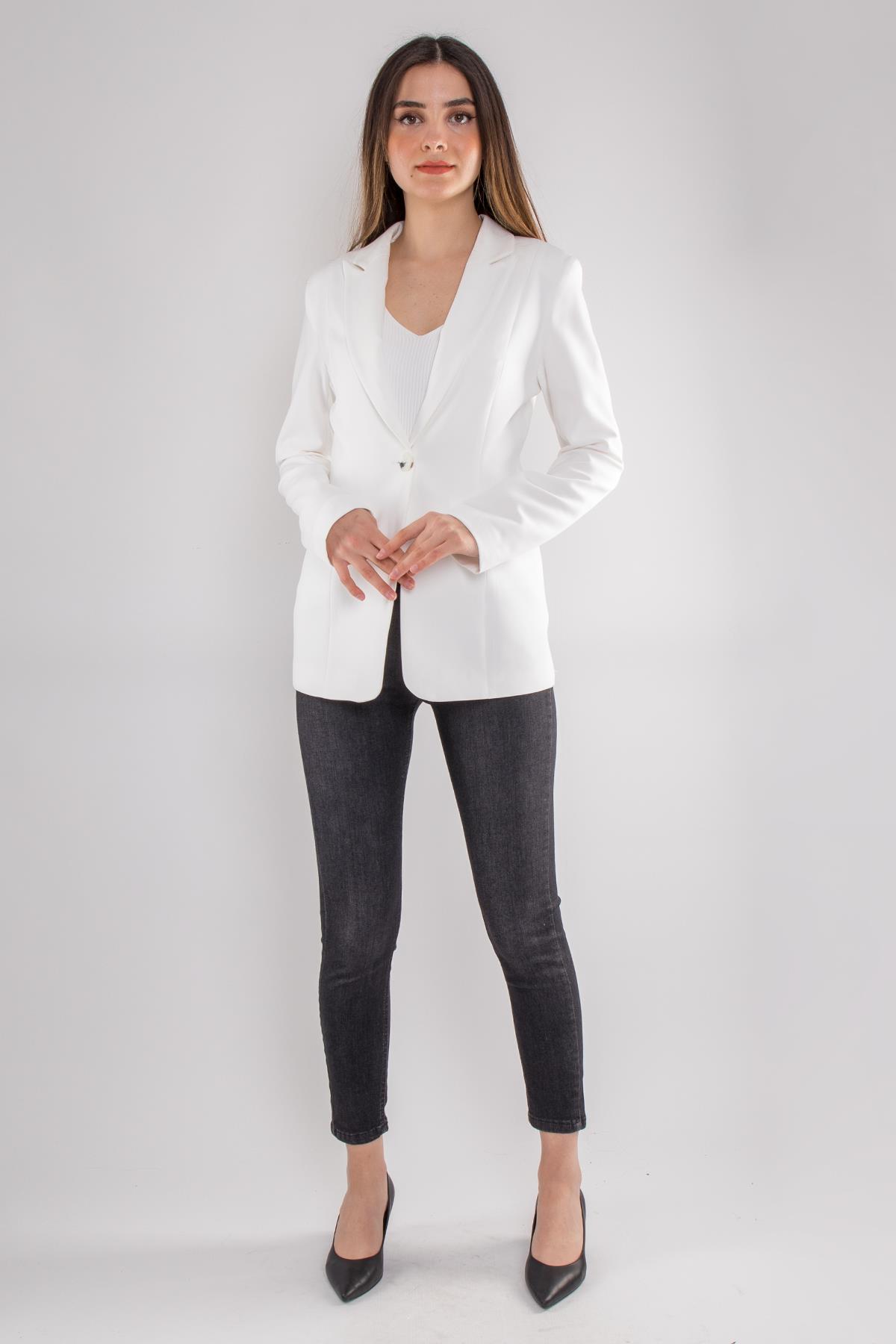 1942 Tek Düğme Cep Broşlu Kapaklı Kadın Ceket