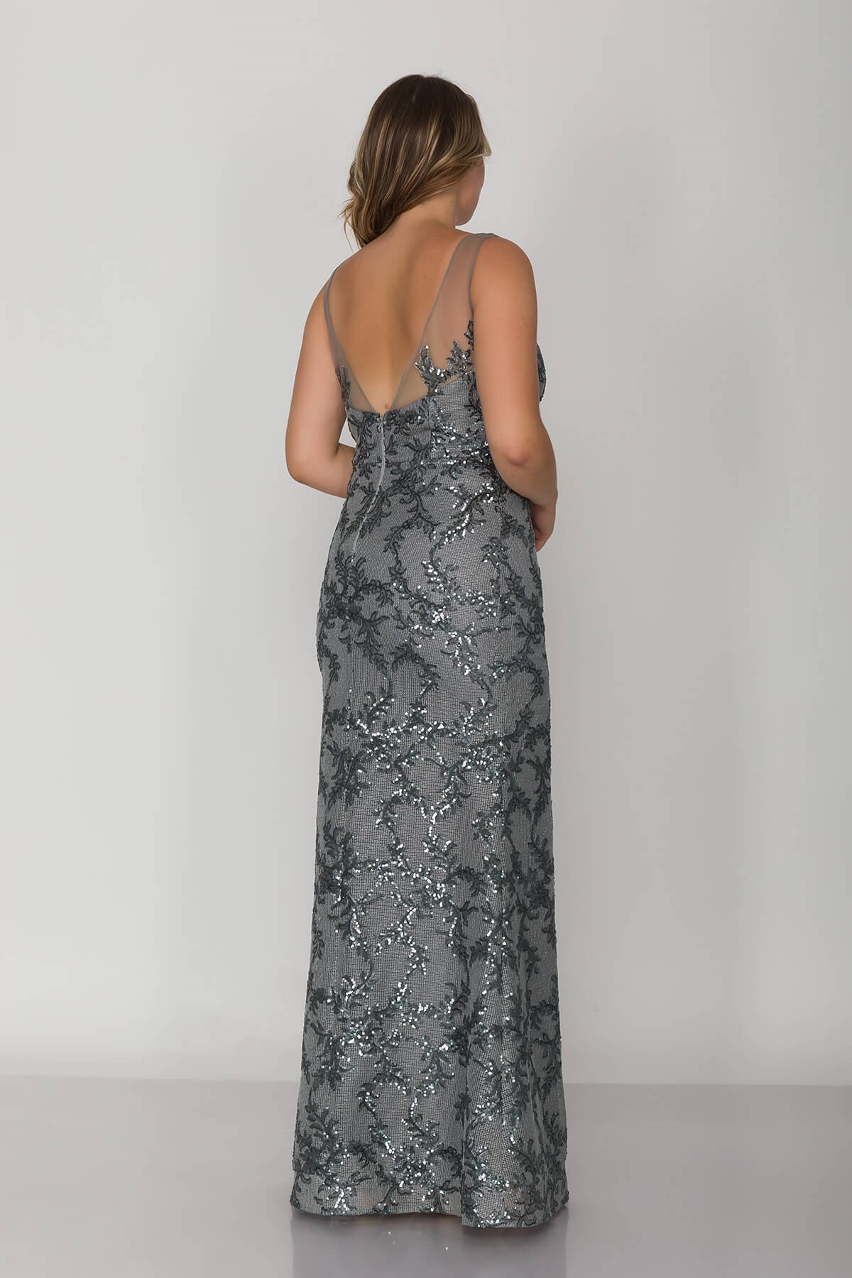 20214 Büyük Beden Yaprak Desen Lazer Kesim Balık Uzun Abiye