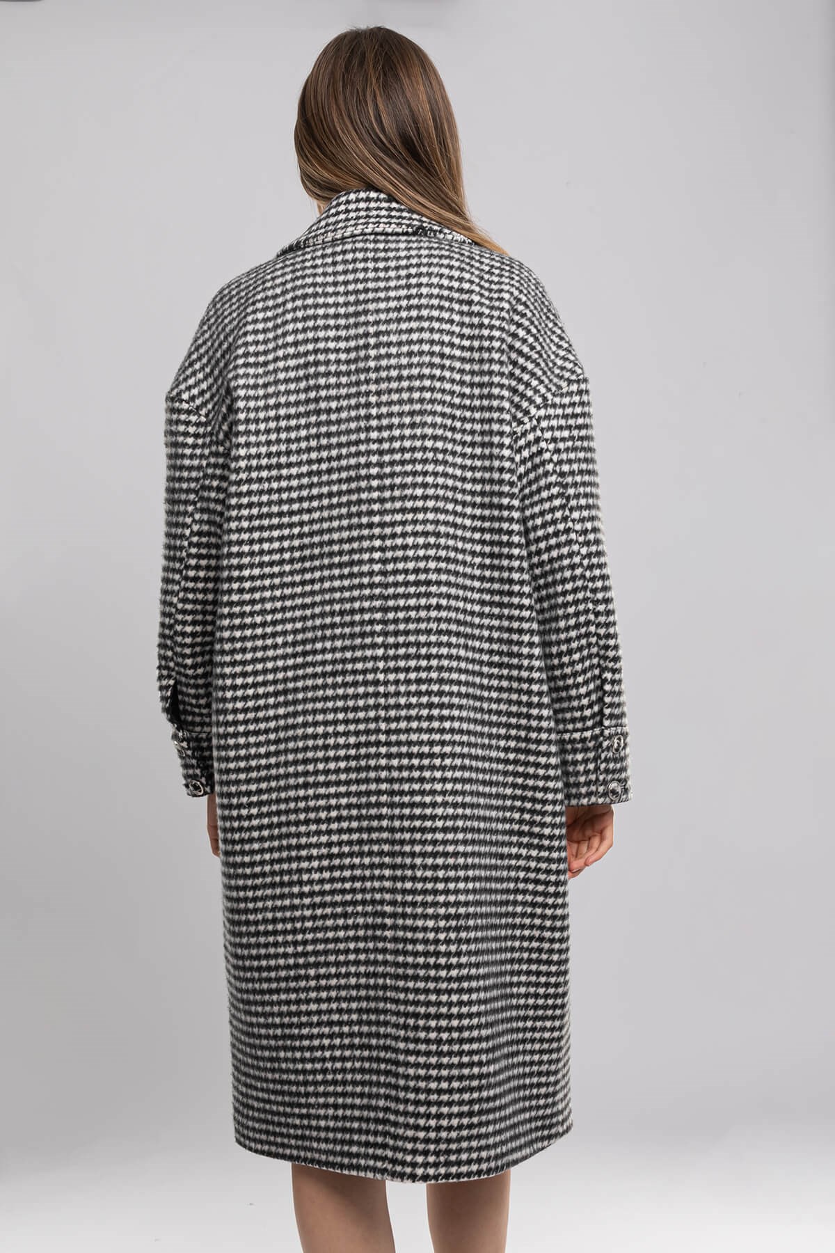 20252 Kazayağı Kuşaklı Düğmeli Pamuklu Uzun Kadın Kaban