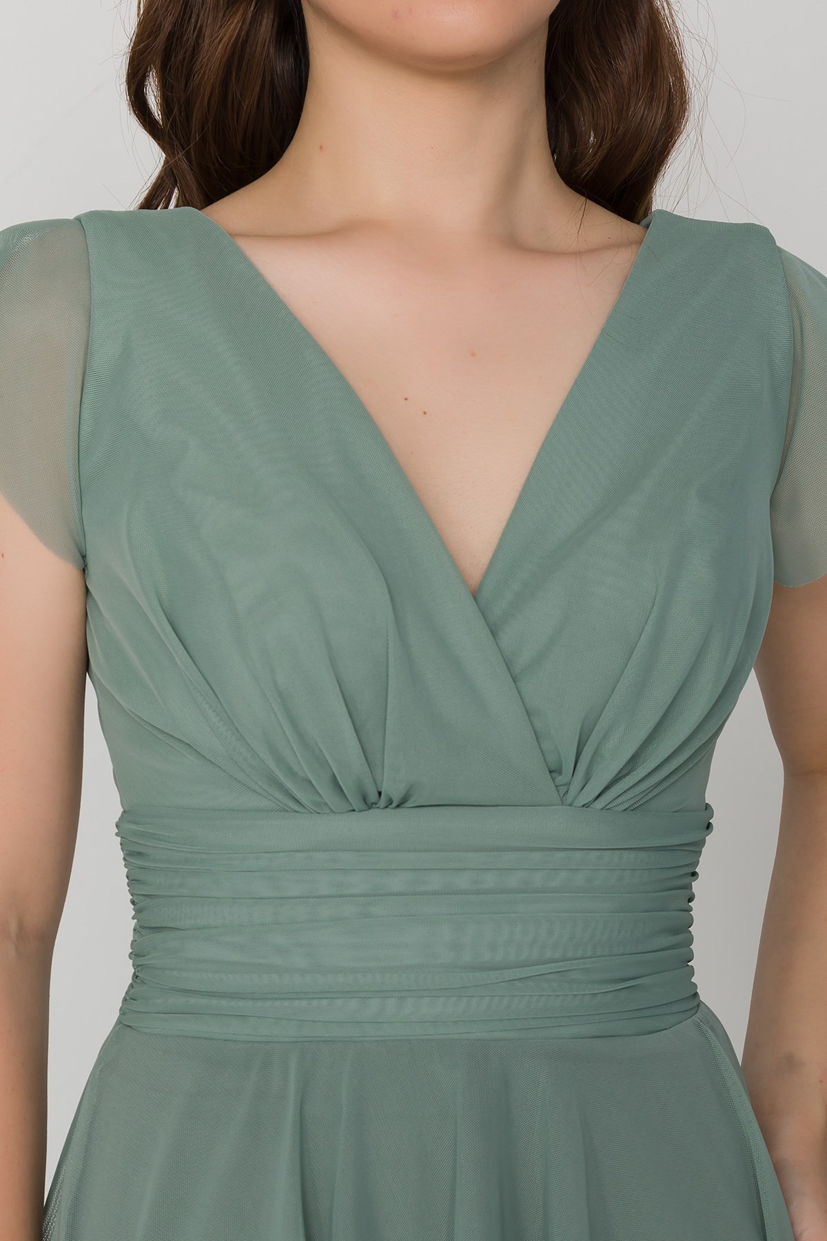 2040 KB Eteği Katkat Kruvaze Yaka Uzun Elbise