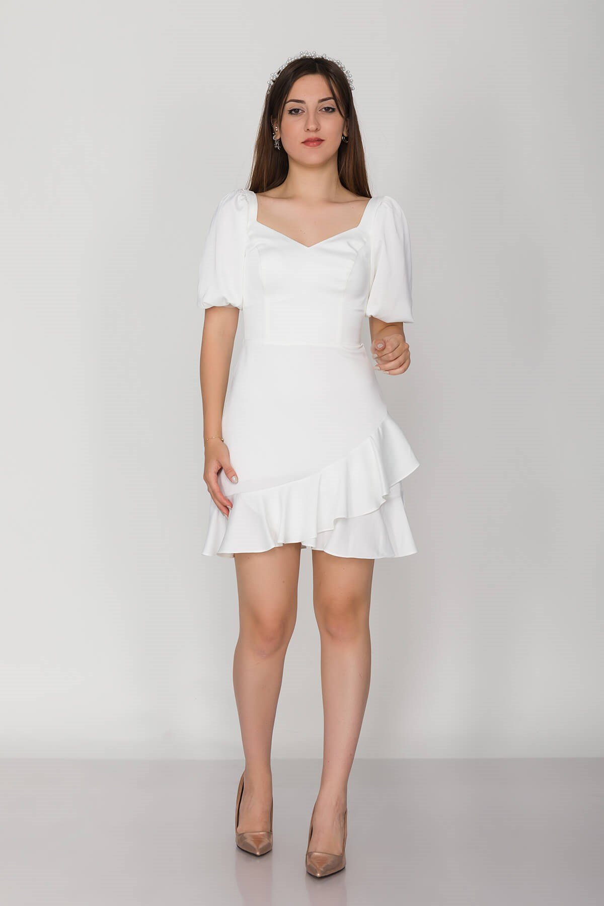 2087 KB Balon Kol Eteği Fırfırlı Saten Kısa Elbise