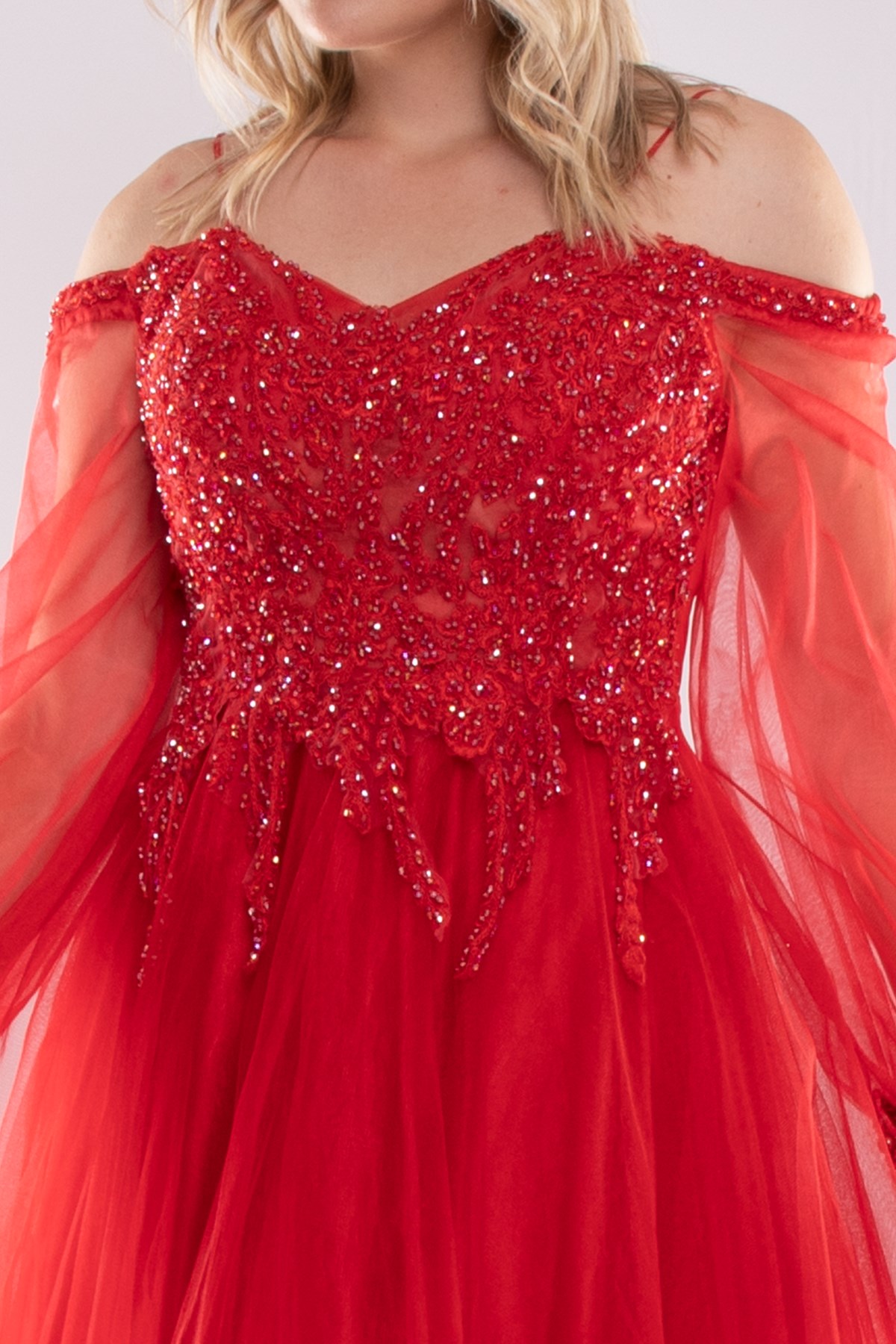 21011 Tam Seri Tül Kol Gögüs Boncuk İşleme Nişanlık