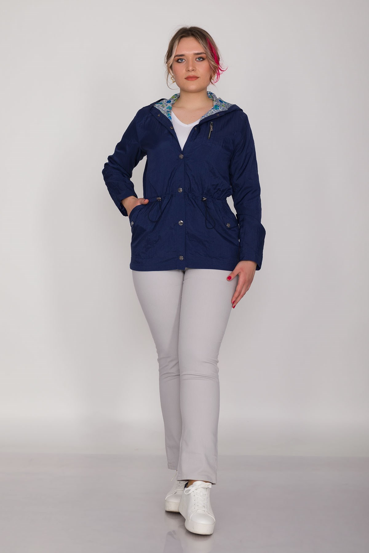 21092 Kapüşonlu Beli Beğcıklı Marcy Krinkıl Yağmurluk