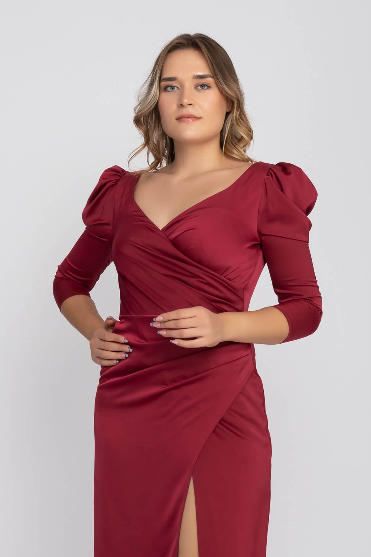 2126 Büyükbeden Karpuz Kol Yırtmaçlı Saten Uzun  Elbise