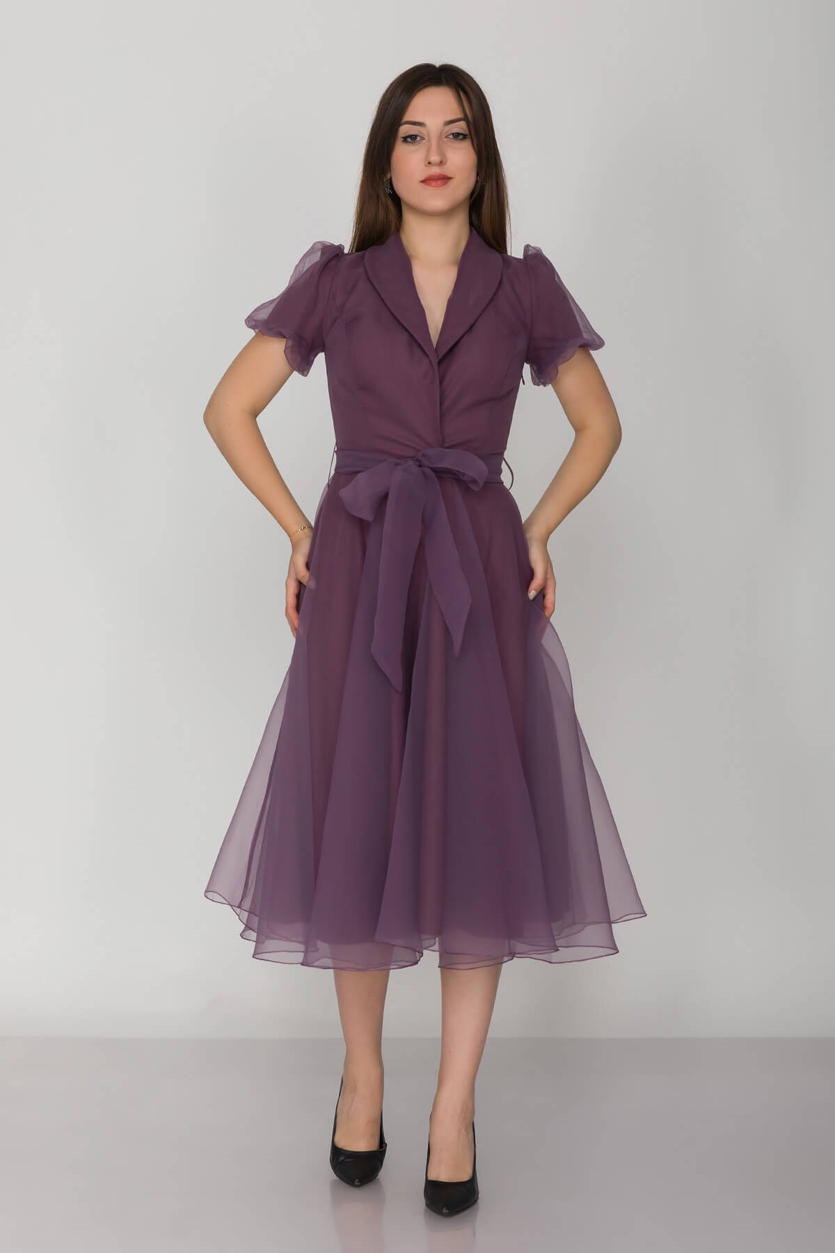 2136 Ceket Yaka Balon Kol Organze Midiboy Kuşaklı Elbise