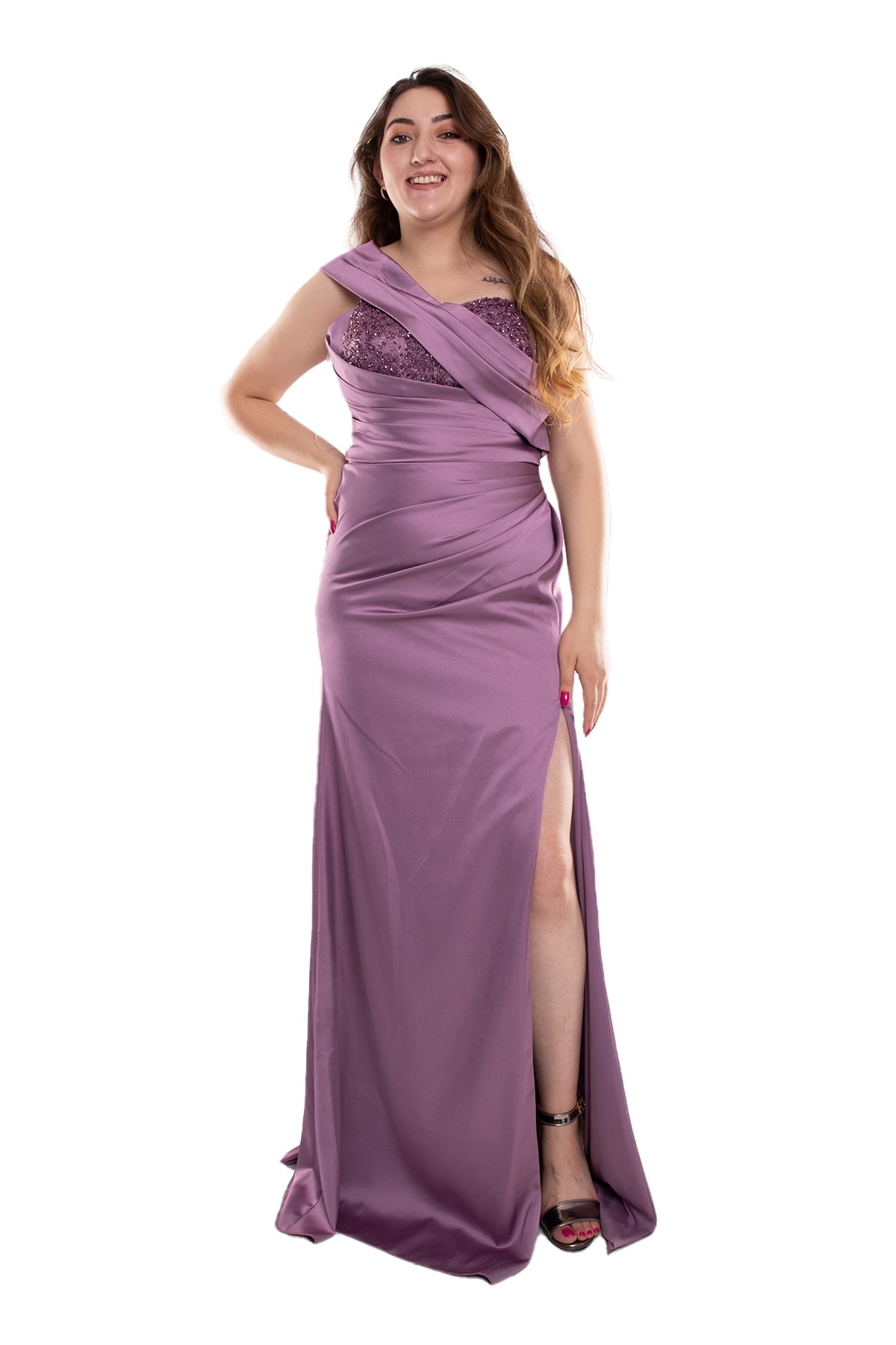 22005 Tam Seri Gögüs Taş İşleme Beli Drape Saten Yırtmaçlı Uzun Elbise