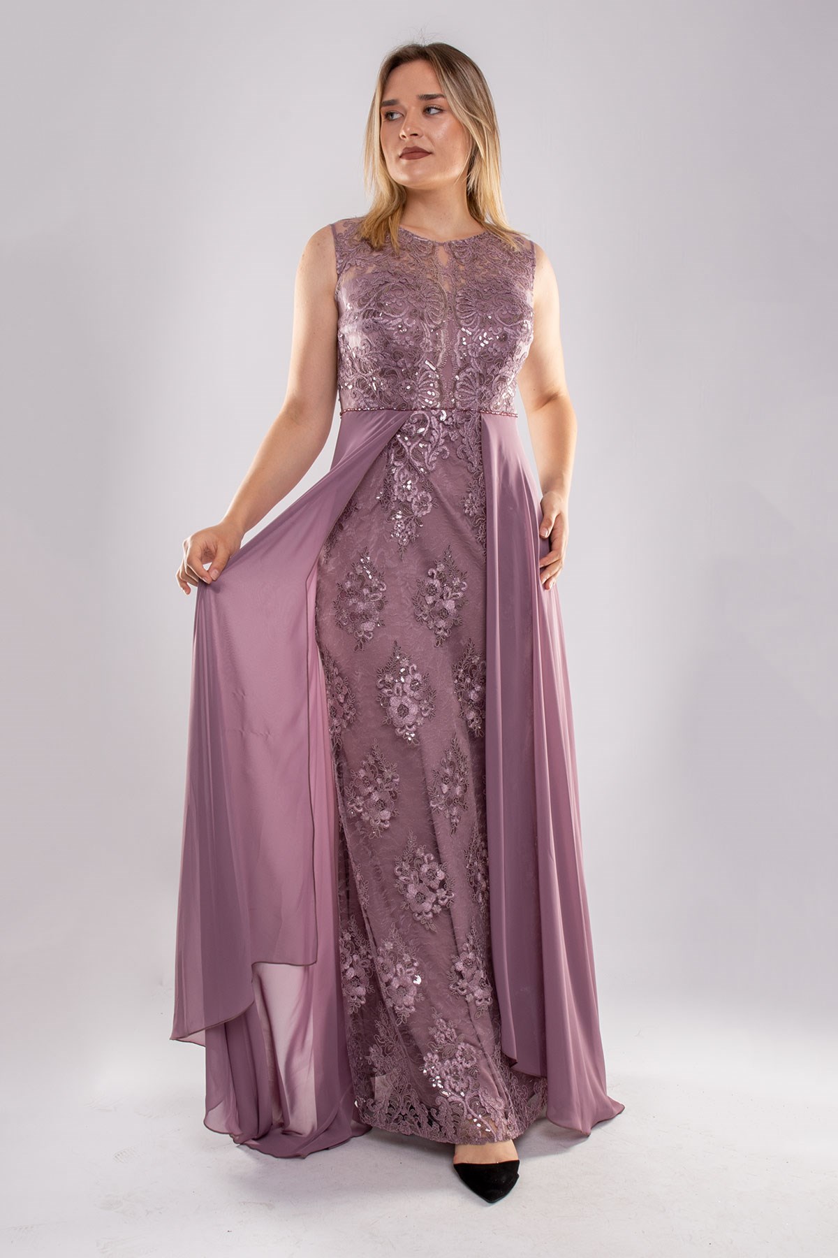 22417 Büyük Beden Nakışlı Tül Etek Detay Uzun Abiye