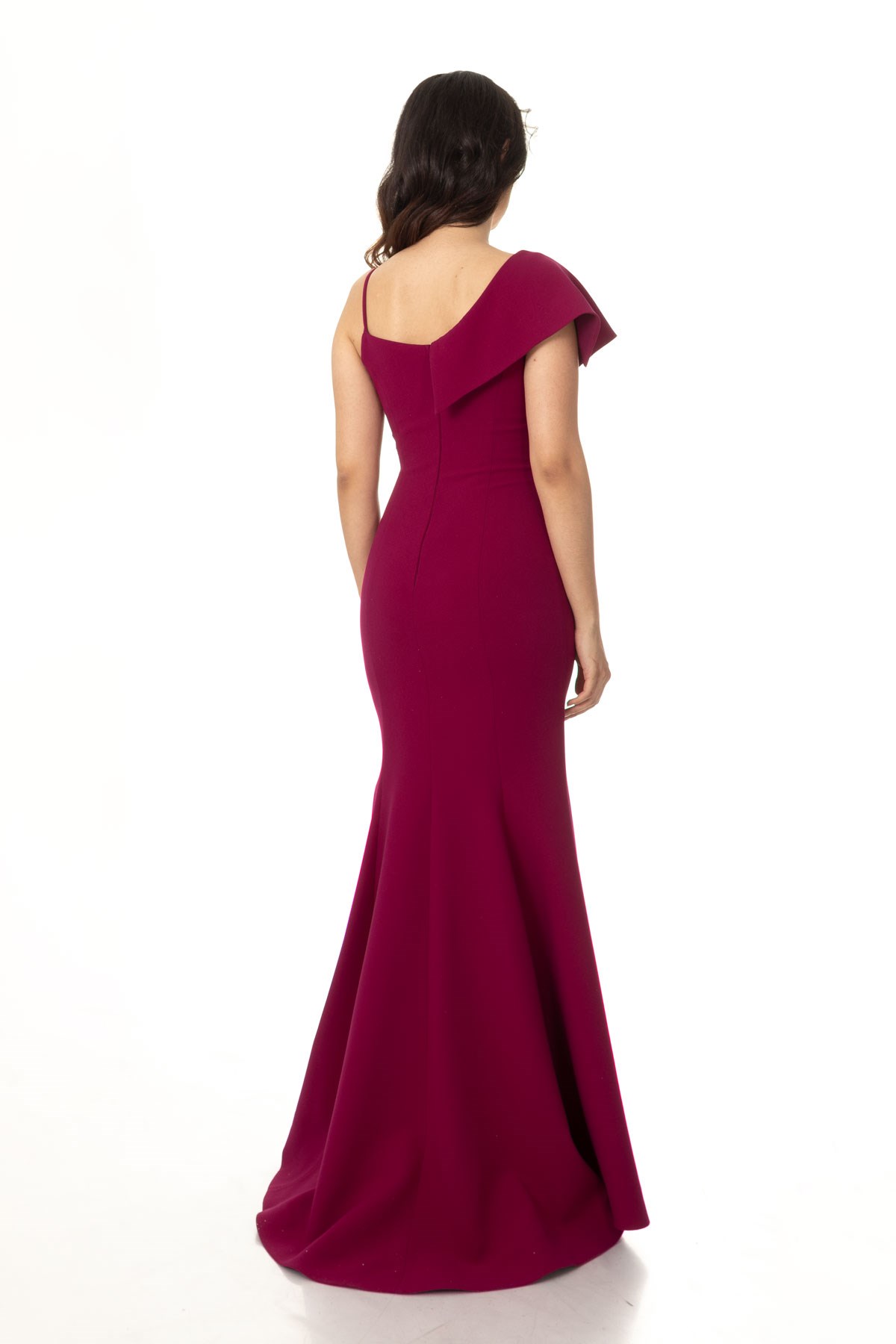 233 ASİMETRİK KOL NAKIŞLI UZUN KREP ABİYE