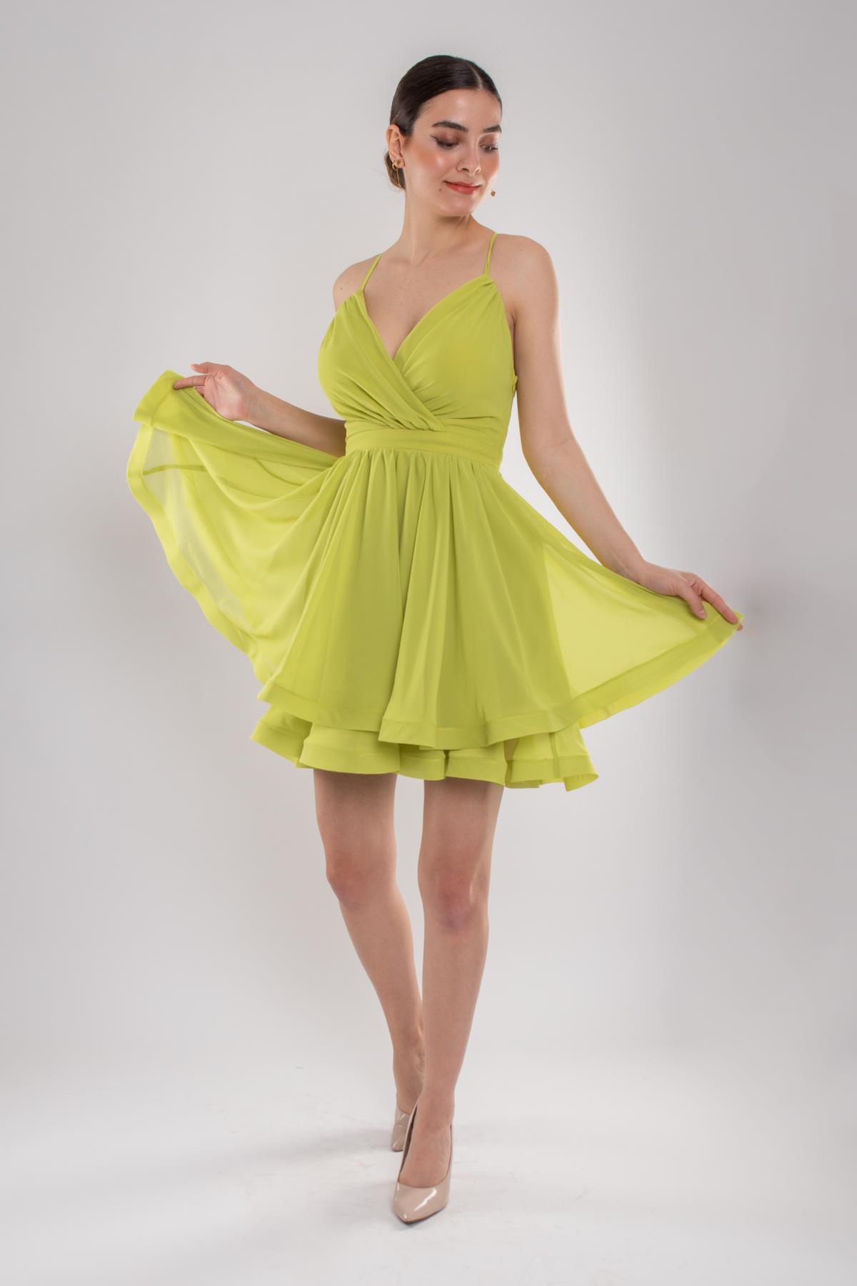 237 İp Askılı Sırt Bağlamalı Kloş Kısa Elbise