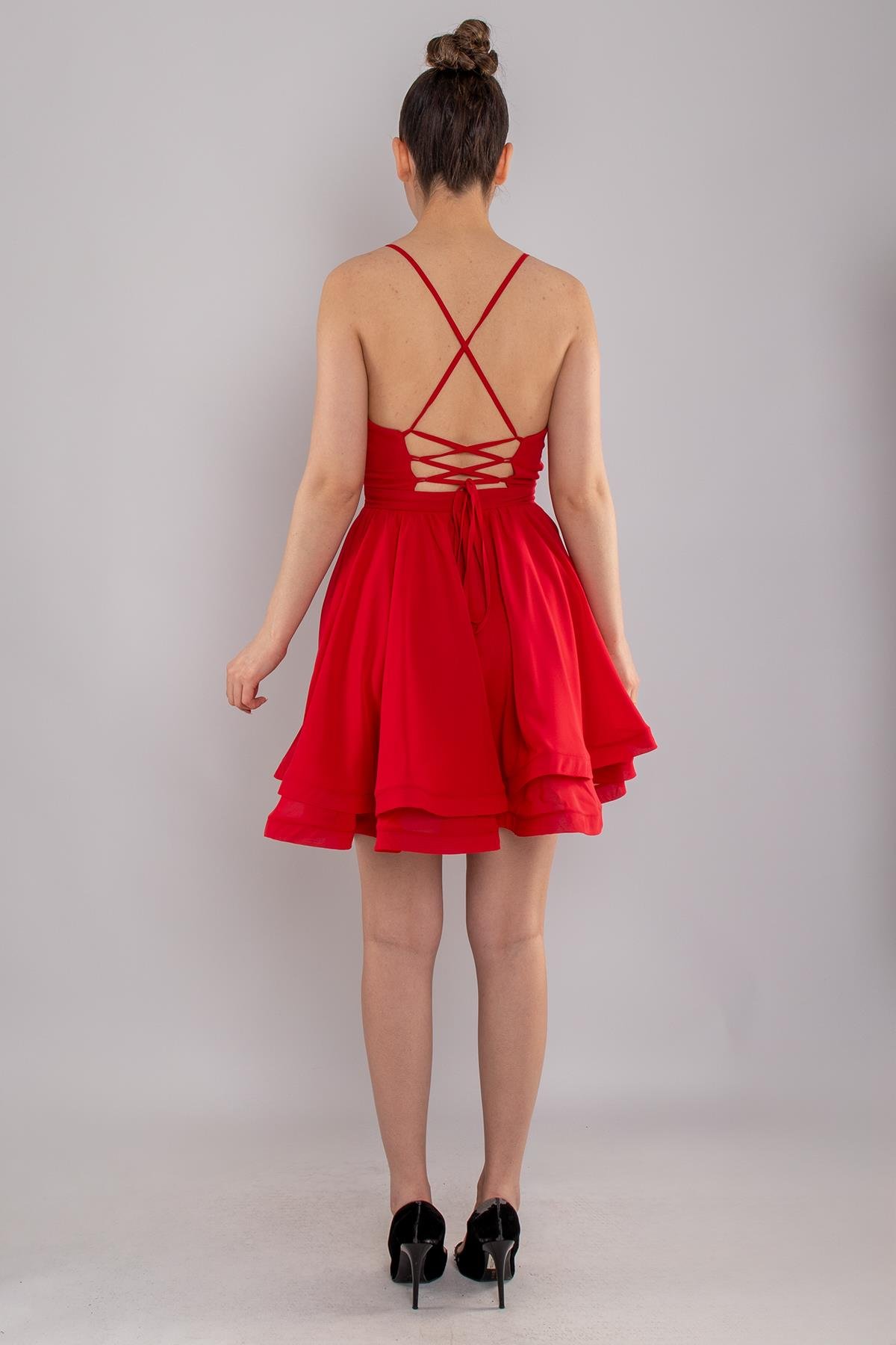 237 İp Askılı Sırt Bağlamalı Kloş Kısa Elbise