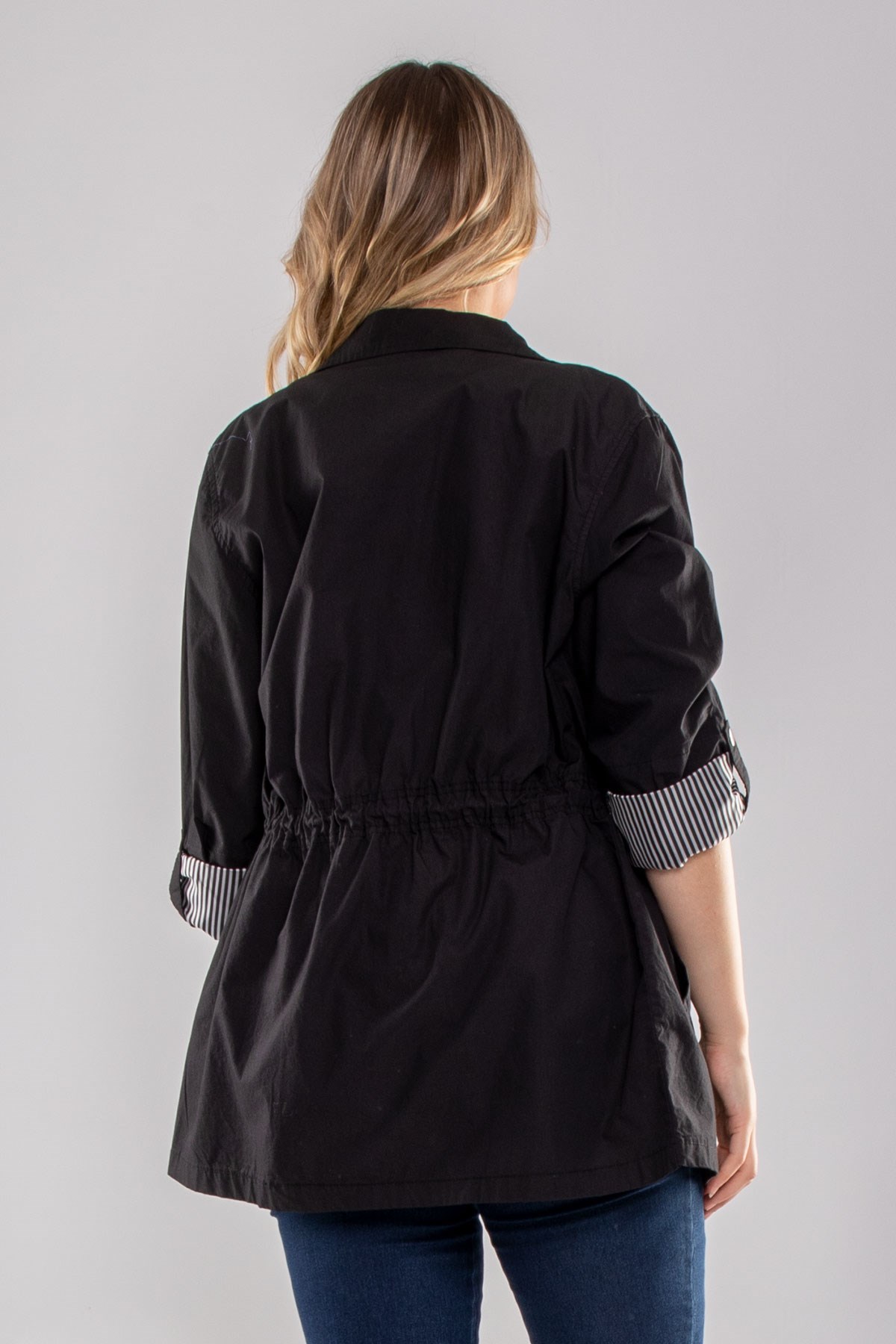 2381 Büyük Beden Beli Bağcıklı Kol Katlama Astarsız Pamuk Yağmurluk