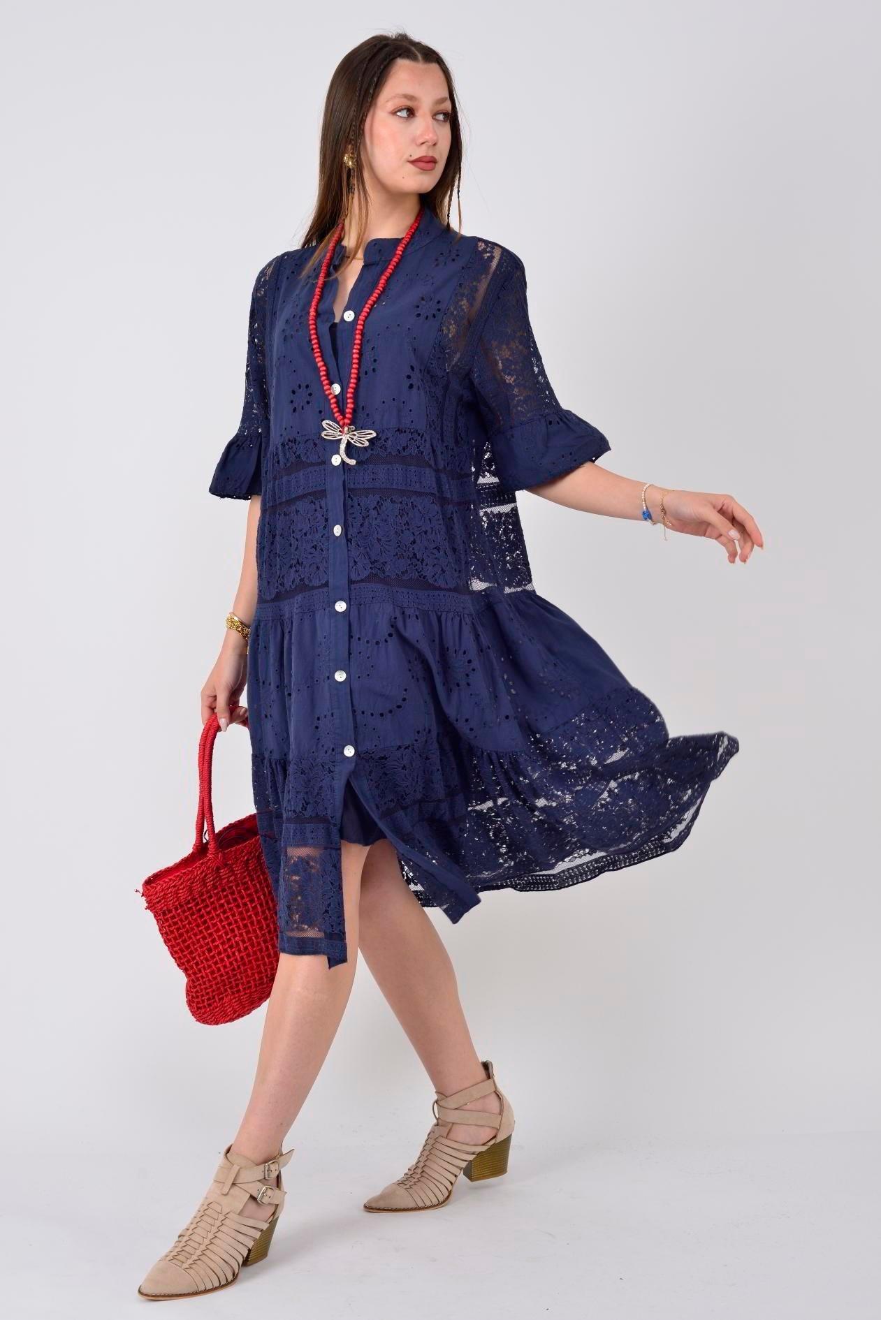 24029 Dantelli Kısa Kol Düğmeli Kısa Astarlı Elbise