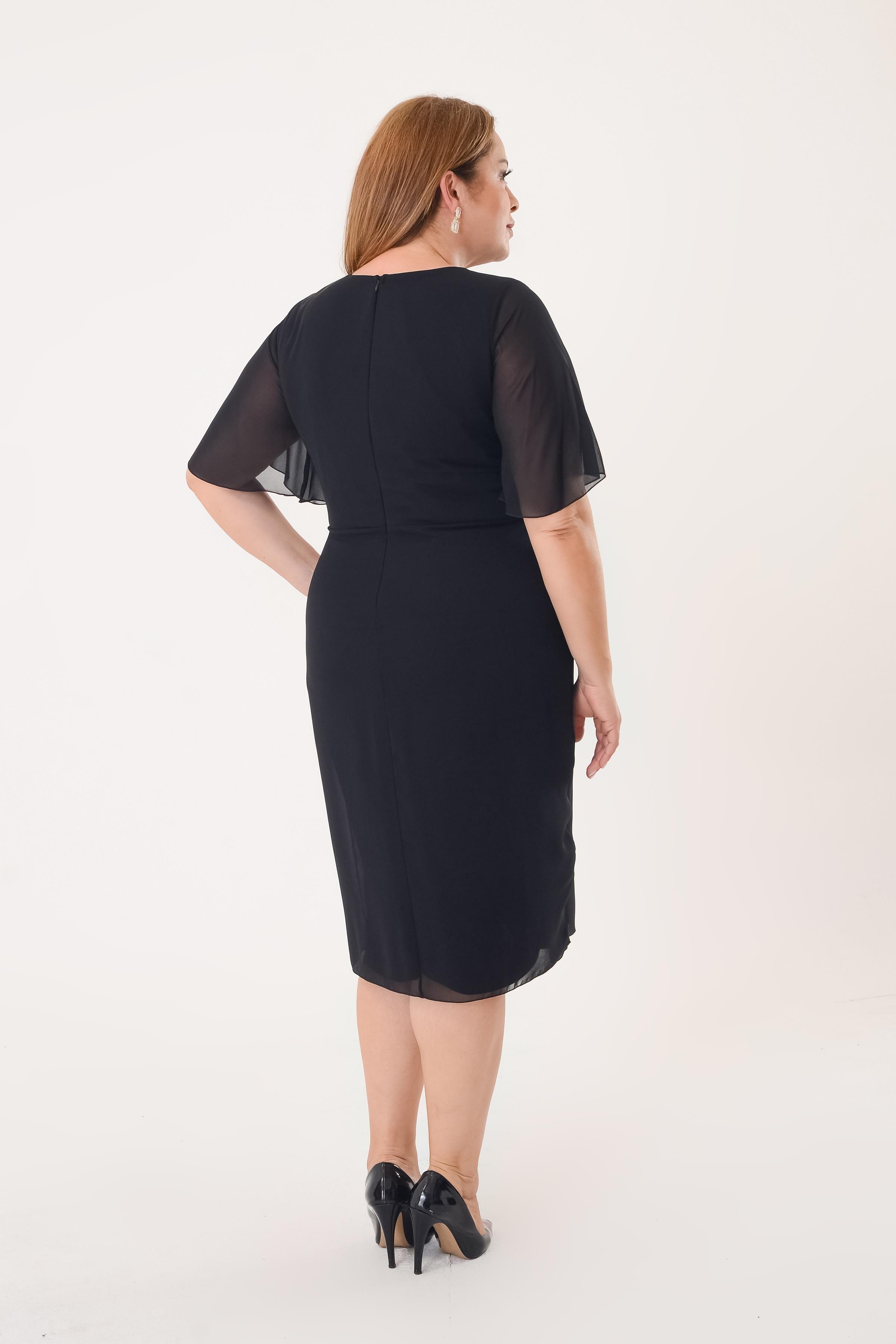 2438 Büyük Beden Beli Taşlı Vyaka Kısa Şifon Elbise