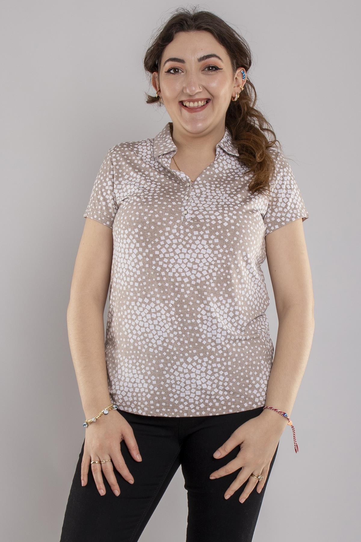 24E026 Polo Yaka Düğmeli Baskılı Kısa Kol Bluz