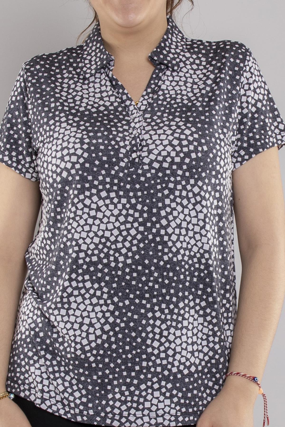 24E026 Polo Yaka Düğmeli Baskılı Kısa Kol Bluz