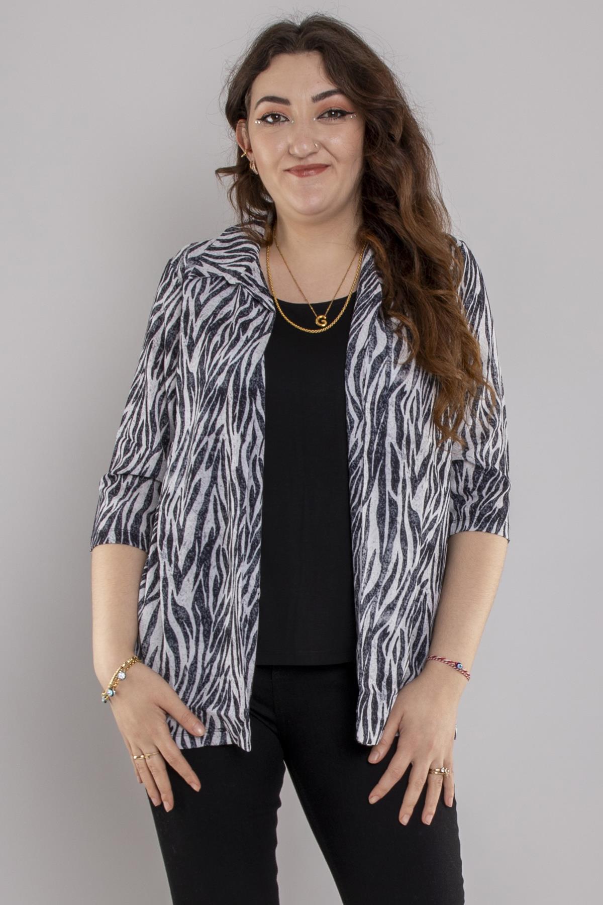 24E051 Atlet Detay Desenli Ceketli Kısa Kol Viscon Bluz