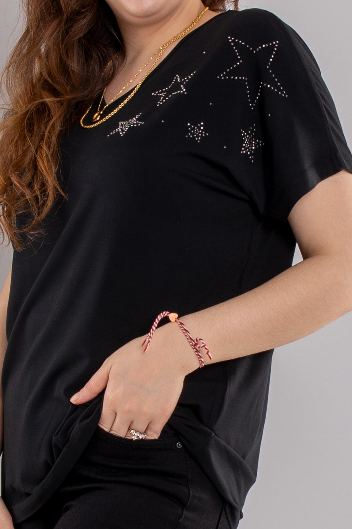 24E105 Yıldız Taş Baskılı Kısa Kol Viscon Bluz