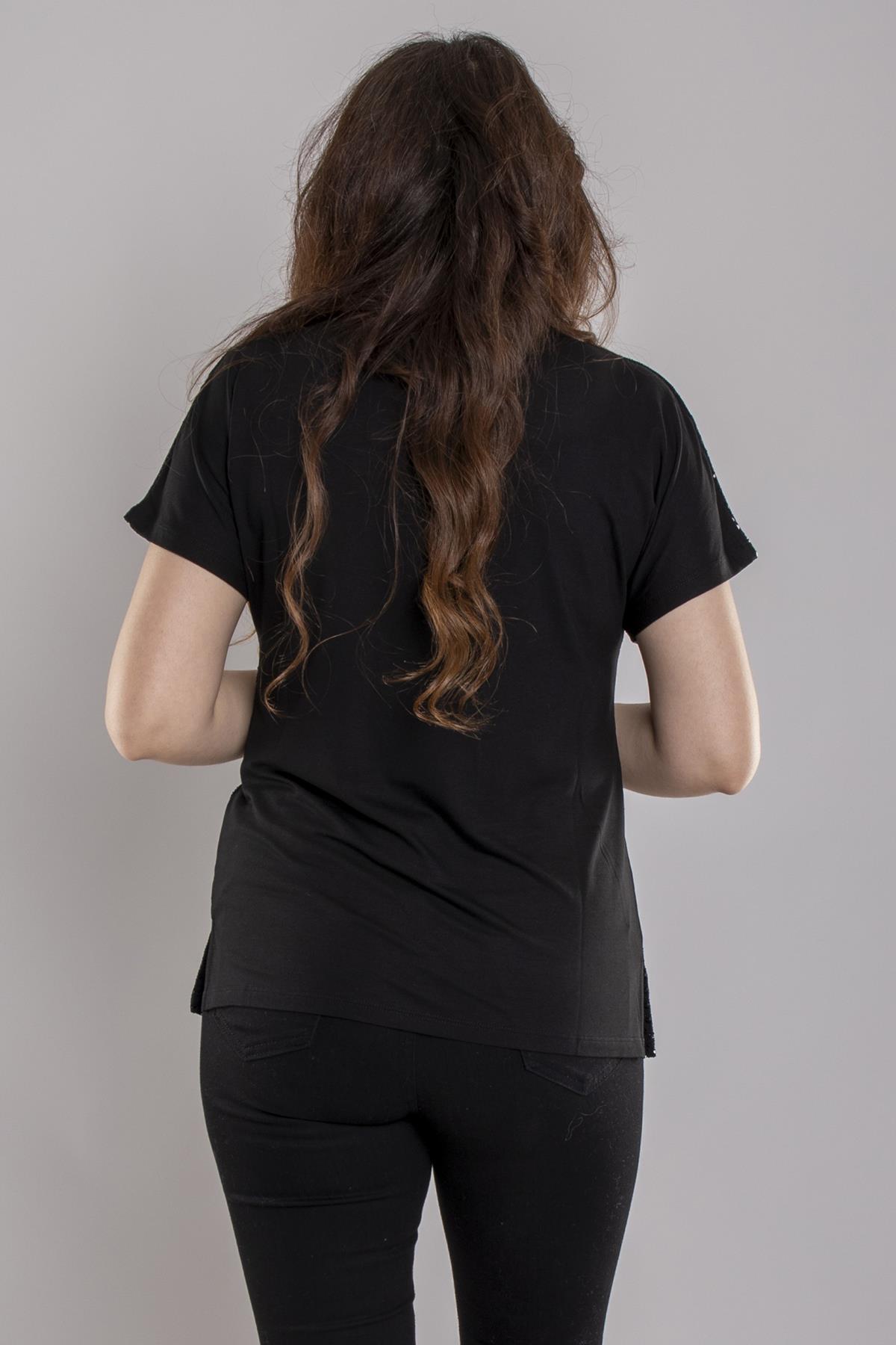 24E157 Sıra Payet Nakışlı Simli Kısa Kol Bluz