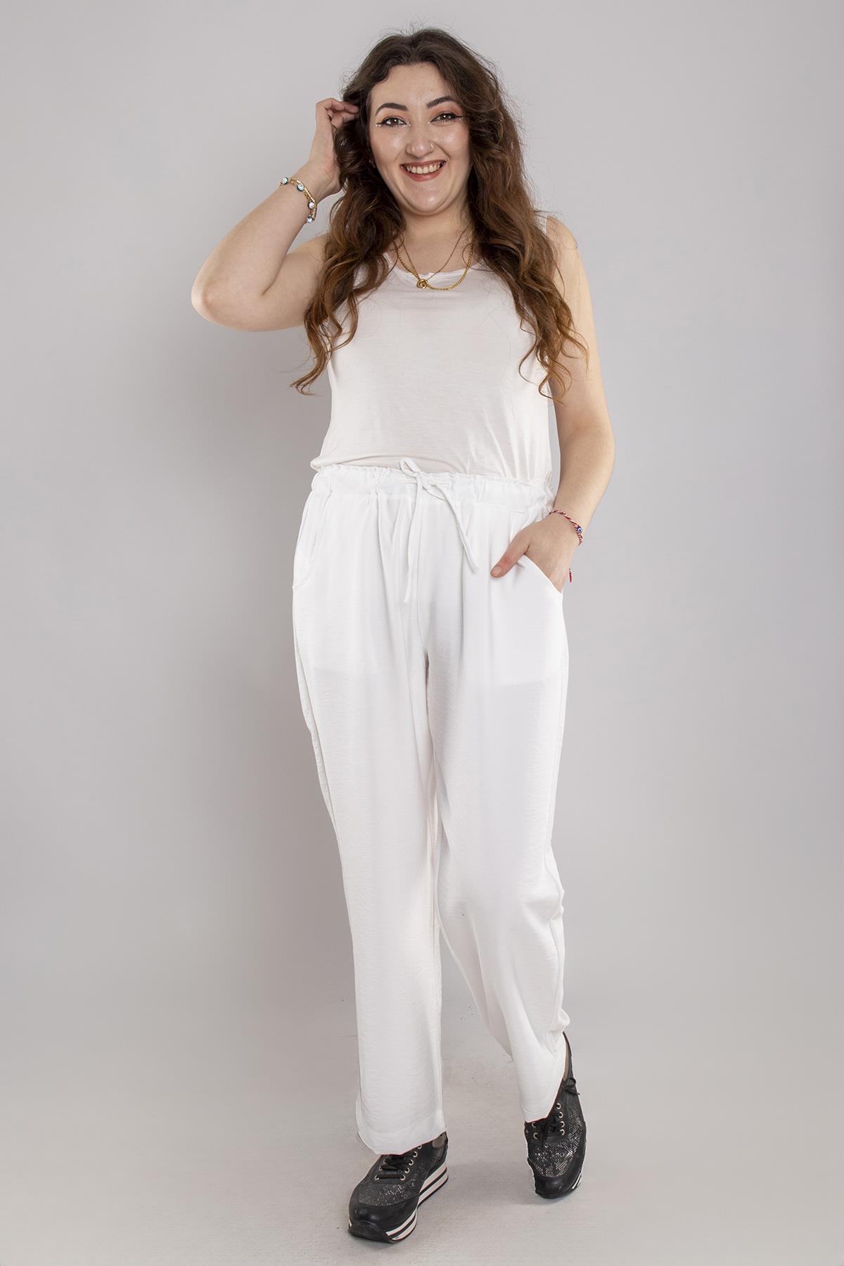 24E161 Beli Lastikli Viscon Pantolon