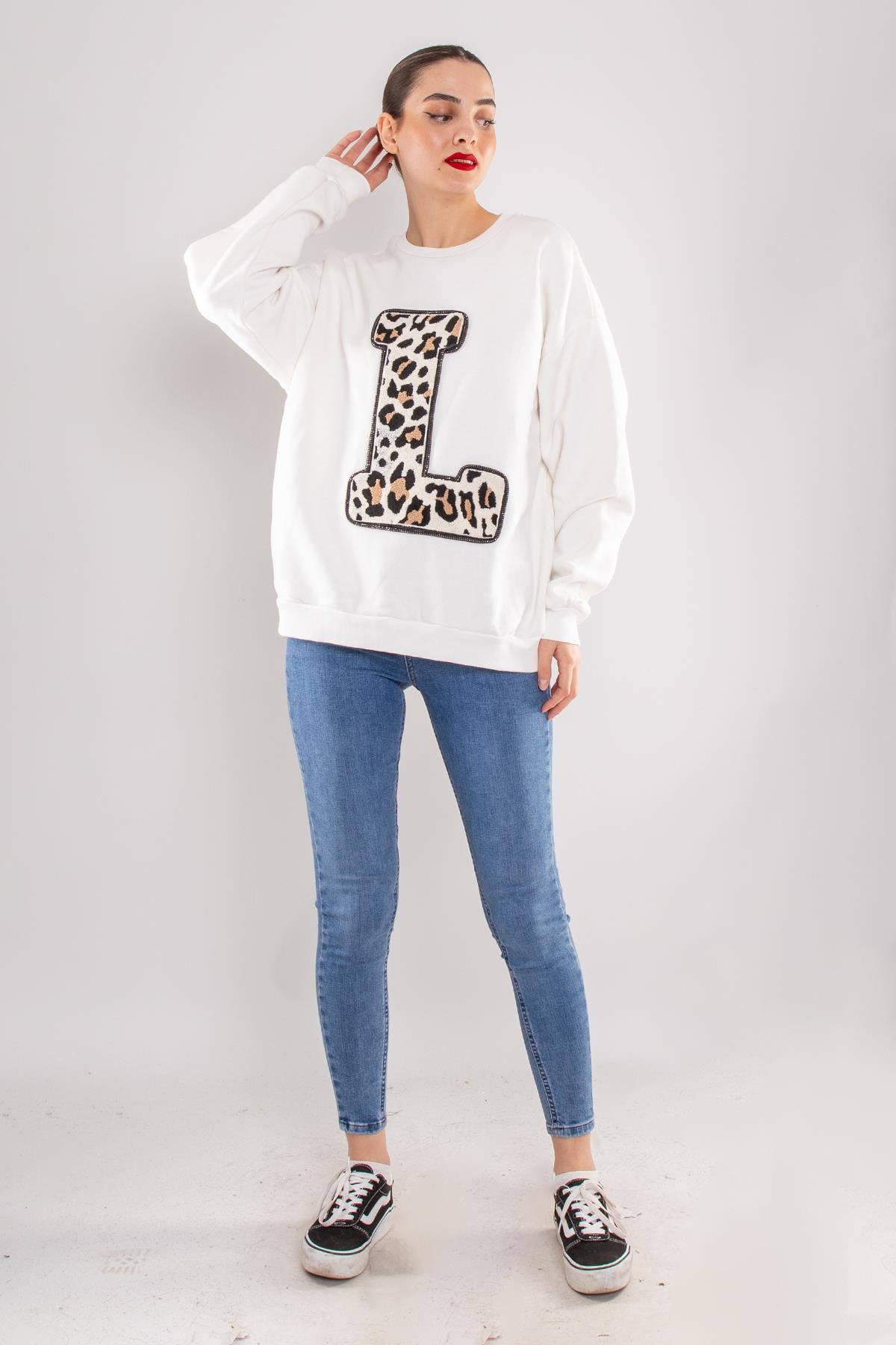 24K17777 Leopar L Baskı Fermuarlı Baskı Nakış Detay İçi Şardonlu Sweat