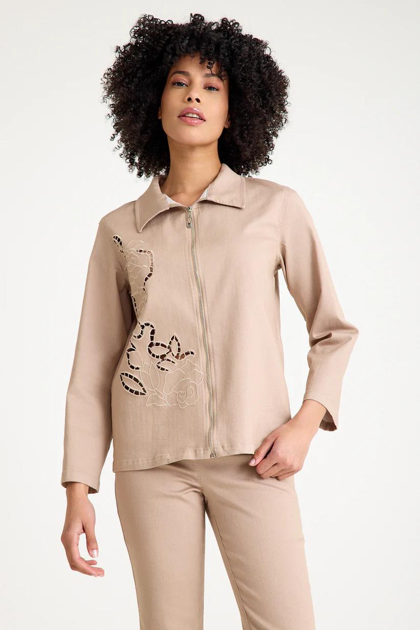 25YC85 Brode İşlemeli Fermuarlı Ceket