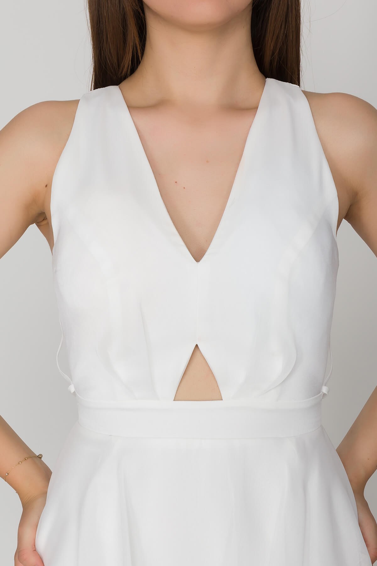 3039 KB Sırtı Çapraz İpli Eteği Katkat Kristal Şifon Uzun Elbise