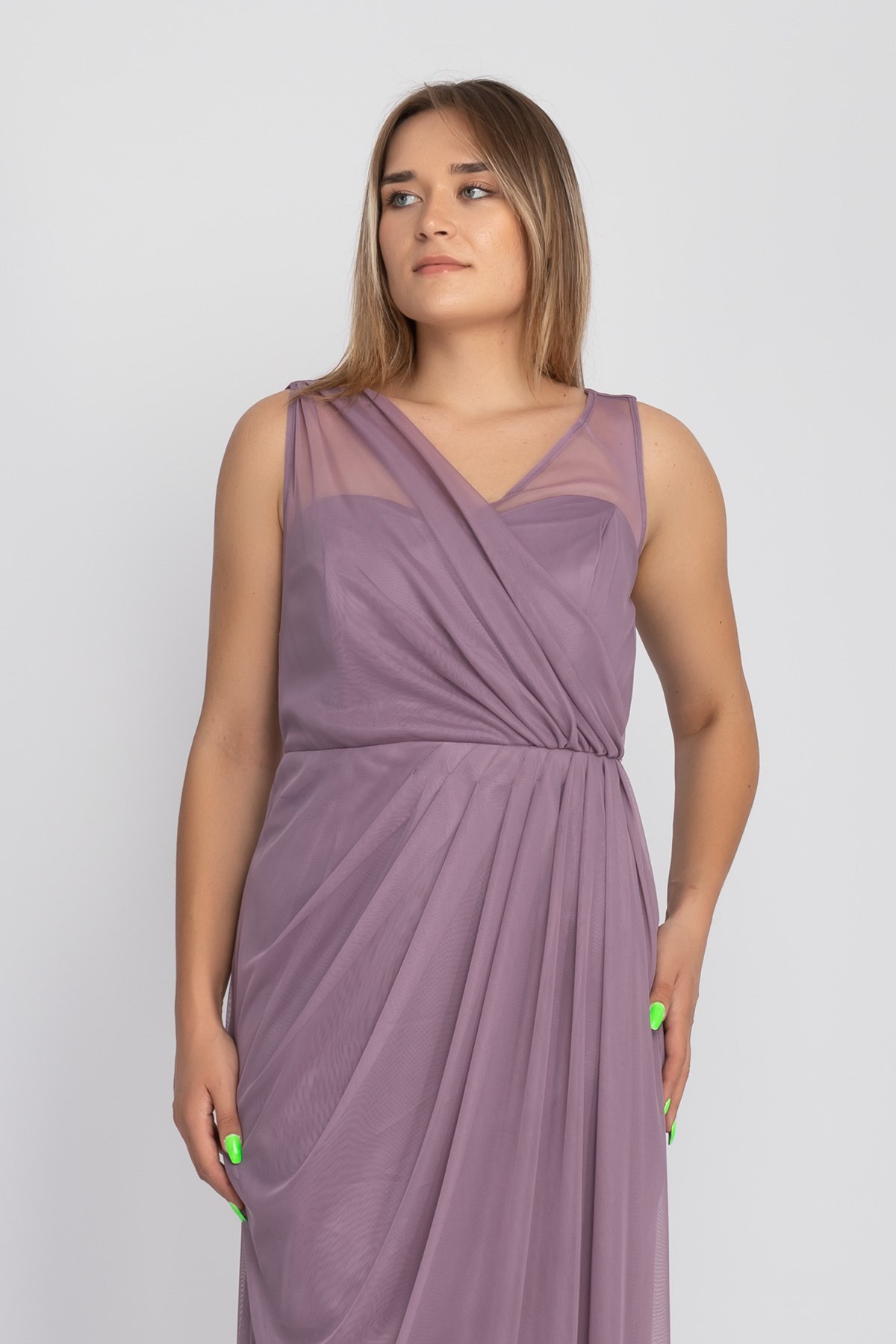 3094 Büyükbeden Eteği Drapeli Uzun Abiye Elbise