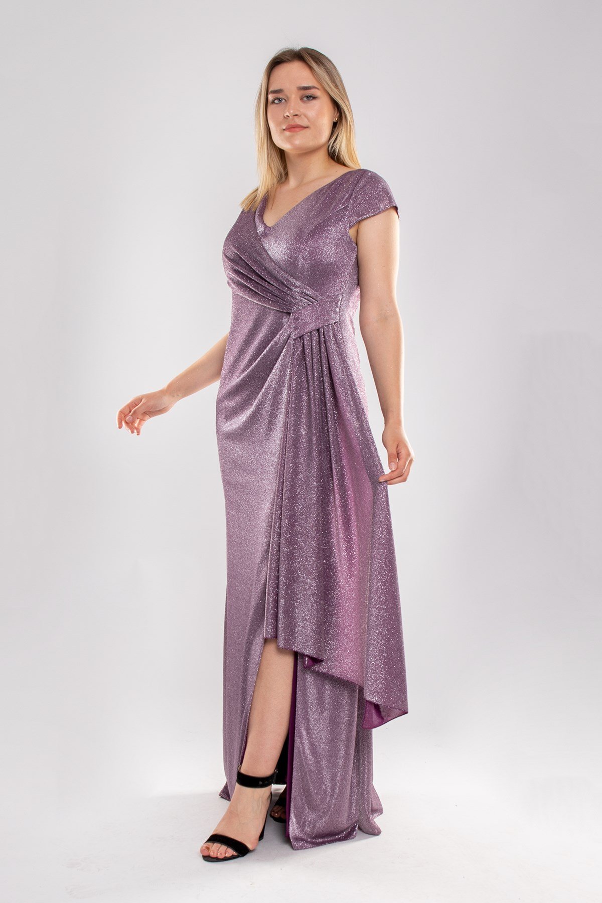 3104 Battal Beden Simli Önü Geçmeli Derin Vyaka Kısa Kol Uzun Elbise