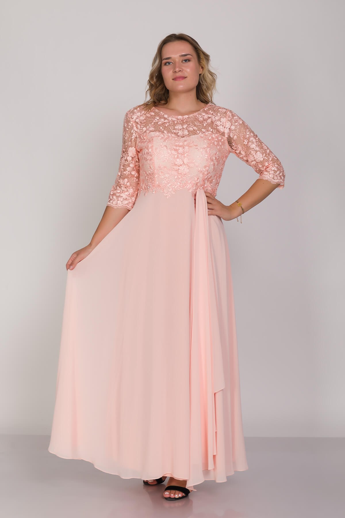 3175 Büyük Beden Truvakar Kol Yaprak Payet Taş ve Nakışlı Şifon Uzun Elbise