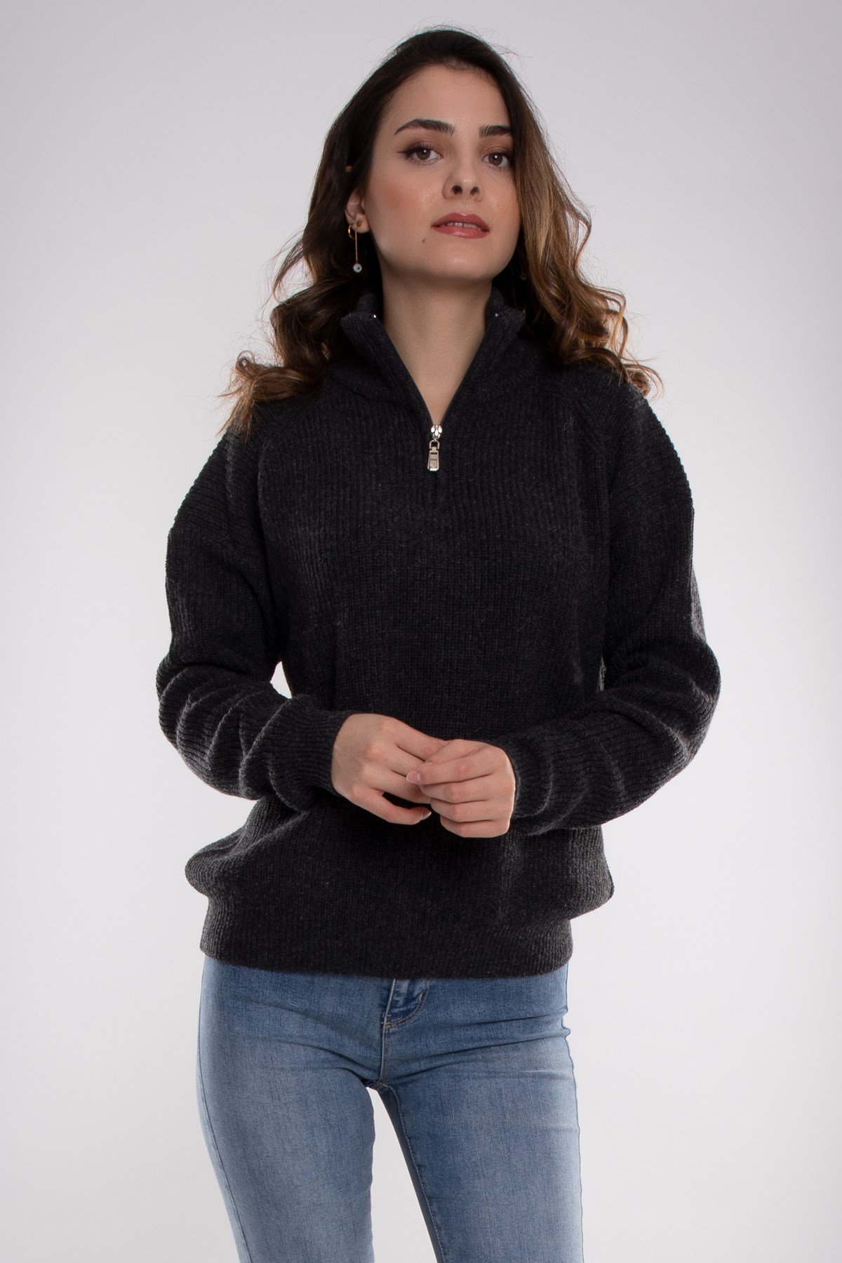 32322 Yarım Balıkçı Yaka Fermuarlı Kadın Triko Kazak