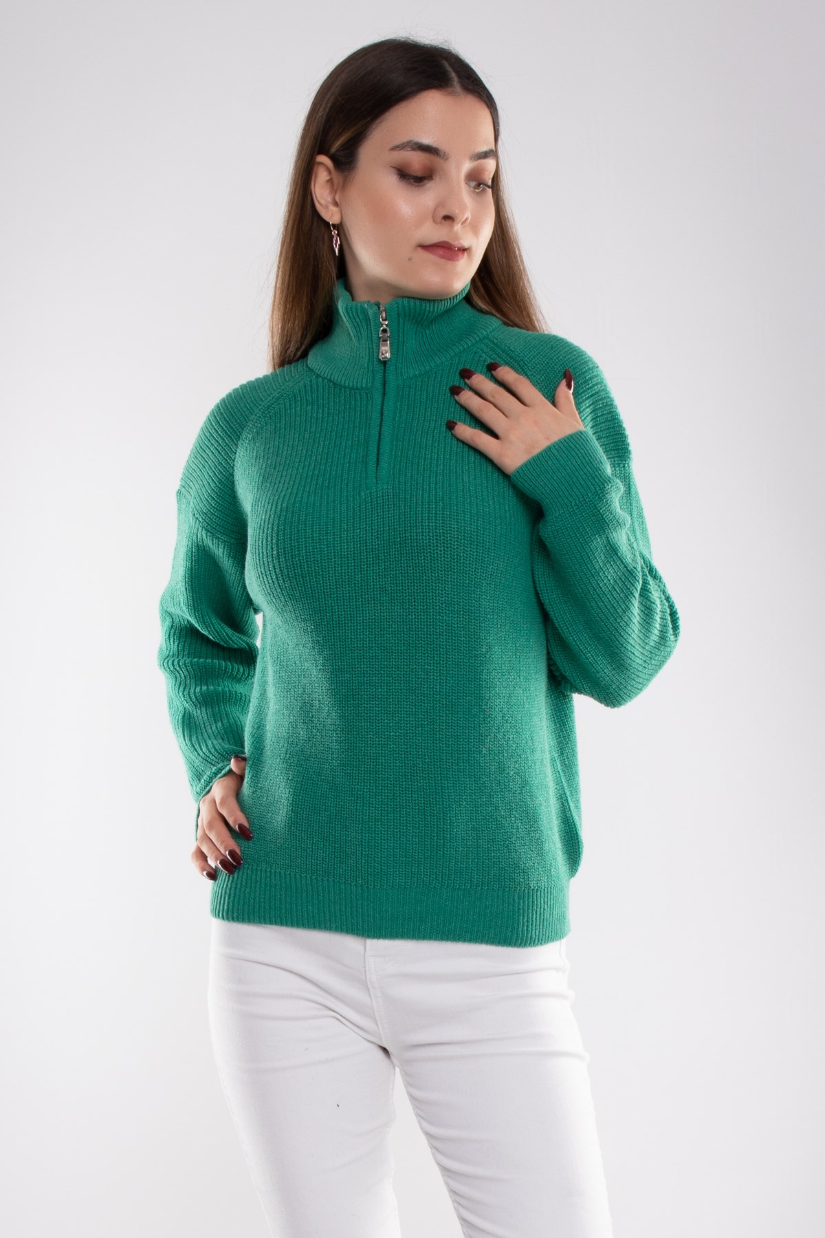 32322 Yarım Balıkçı Yaka Fermuarlı Kadın Triko Kazak