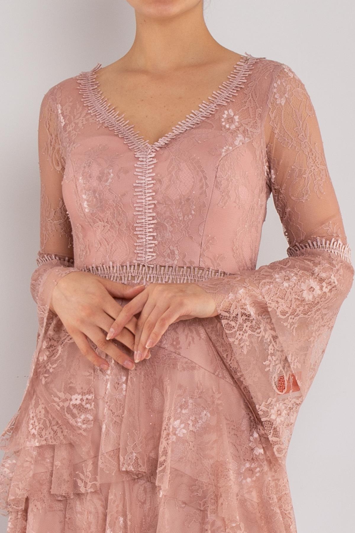 331 Kolları Valonlu Eteği Katlı Kısa Dantel Elbise