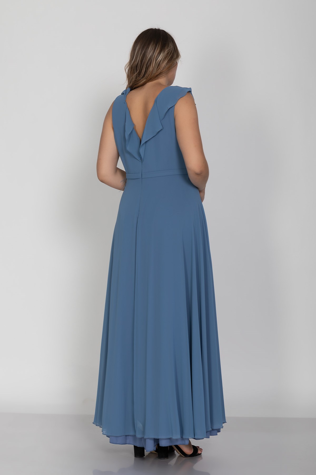 3507 Büyük Beden Fırfırlı Ön Arka Vyaka Çiçek Detaylı Krep Şifon Uzun Elbise