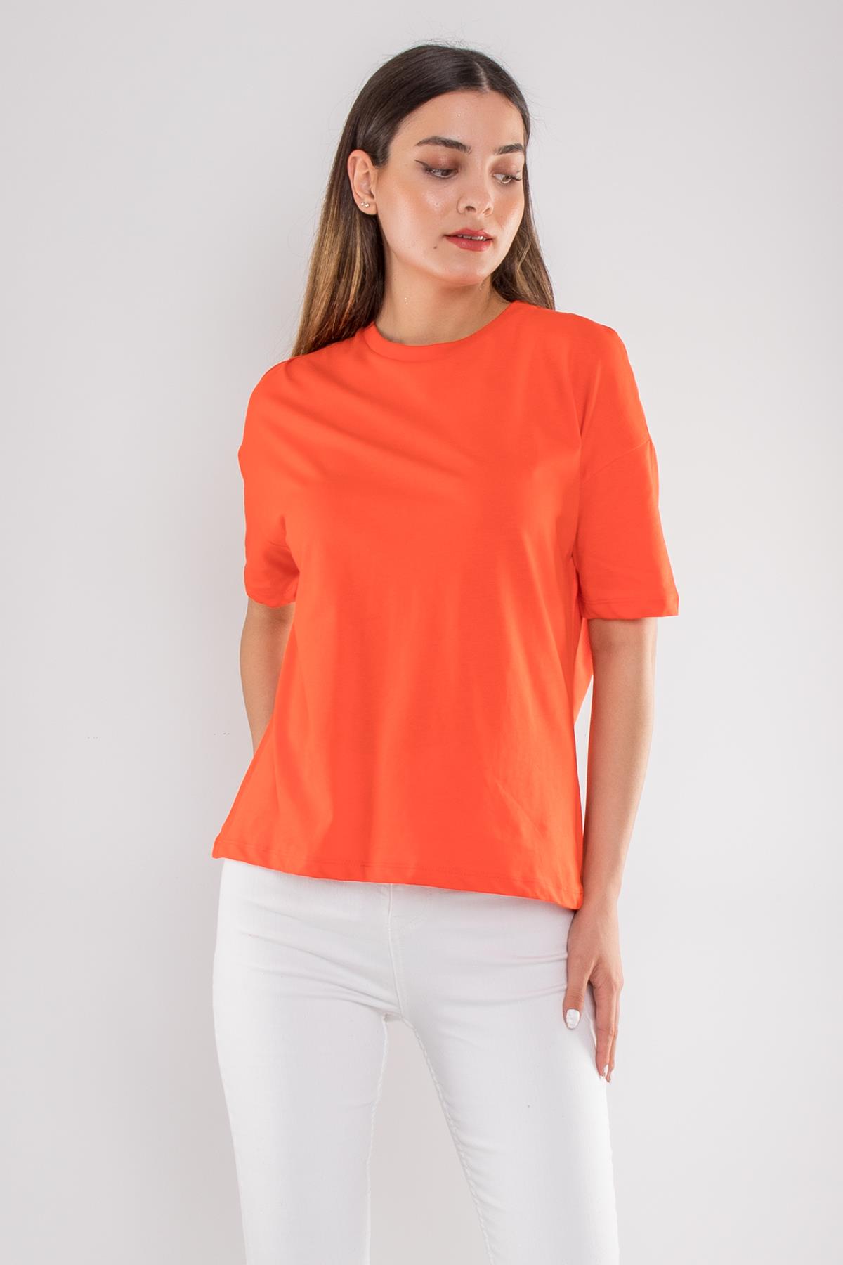 3683 Bisiklet Yaka Basic Pamuk Kadın Tshirt