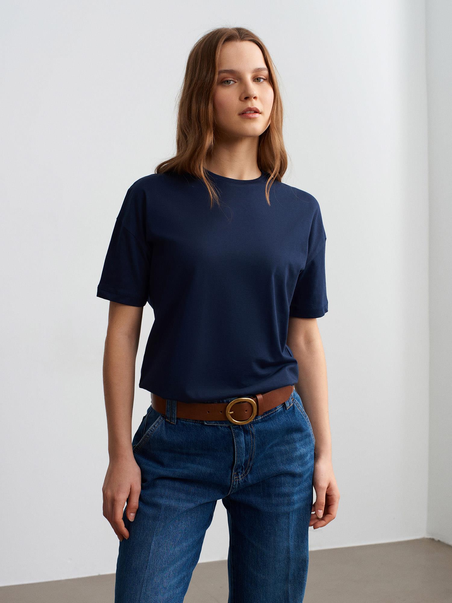 3683 Bisiklet Yaka Basic Pamuk Kadın Tshirt