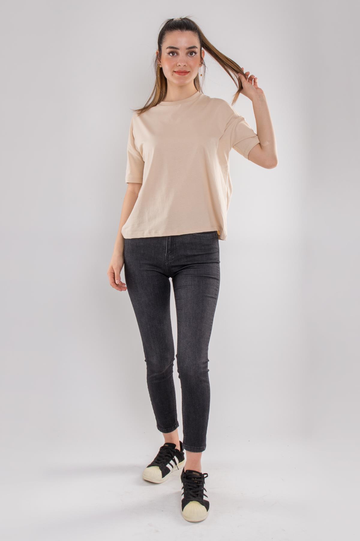 3683 Bisiklet Yaka Basic Pamuk Kadın Tshirt