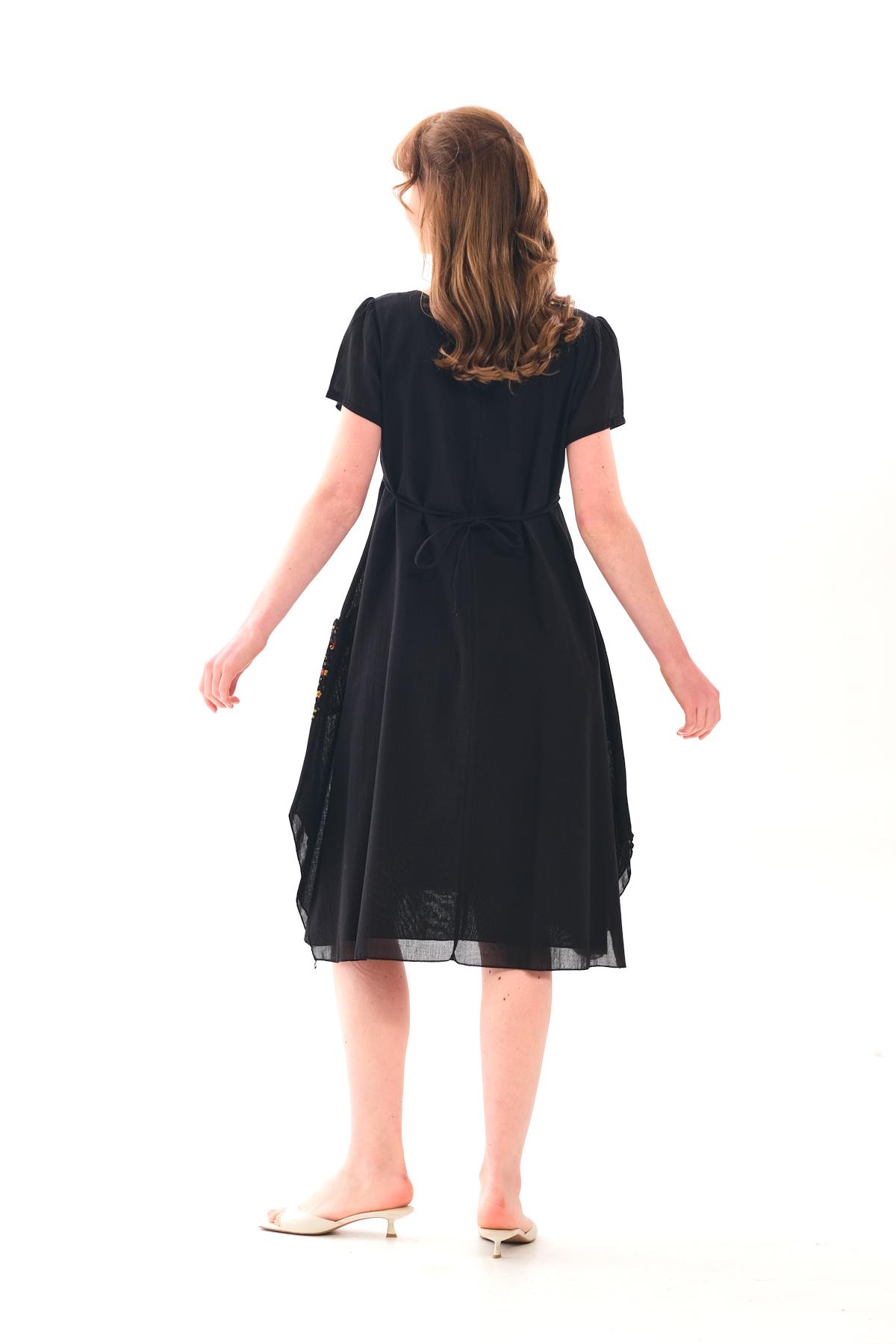 3705 Etek Ucu Asitmetrik Detay Kısa Kol Otantik Pamuk Elbise