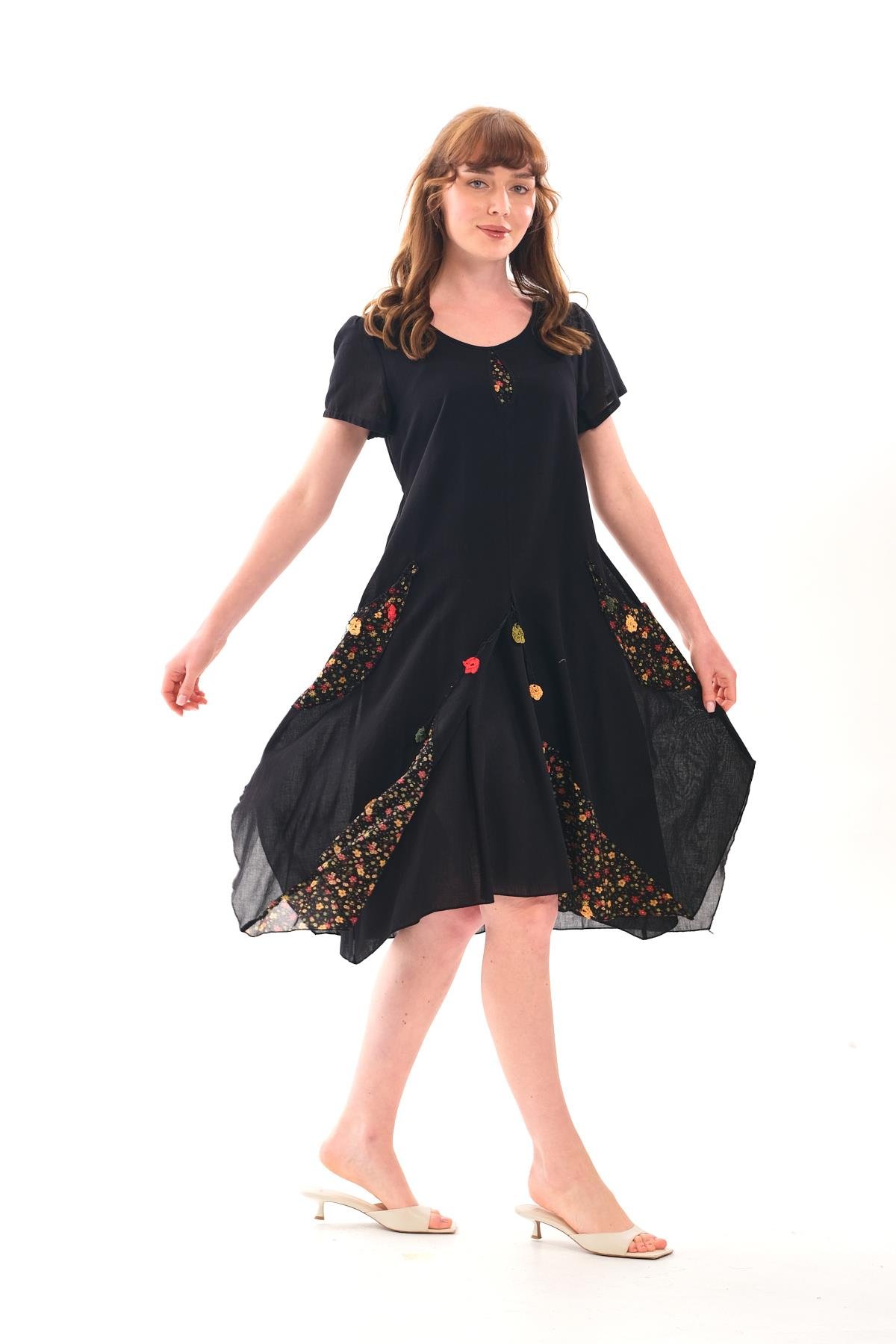 3705 Etek Ucu Asitmetrik Detay Kısa Kol Otantik Pamuk Elbise