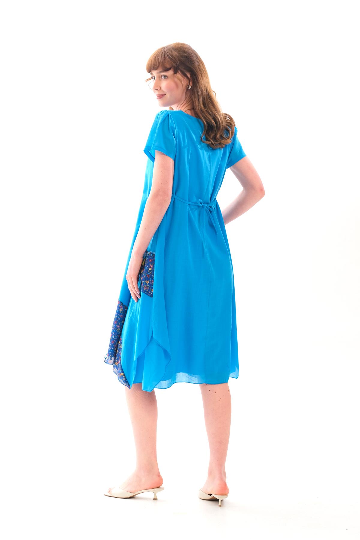 3705 Etek Ucu Asitmetrik Detay Kısa Kol Otantik Pamuk Elbise