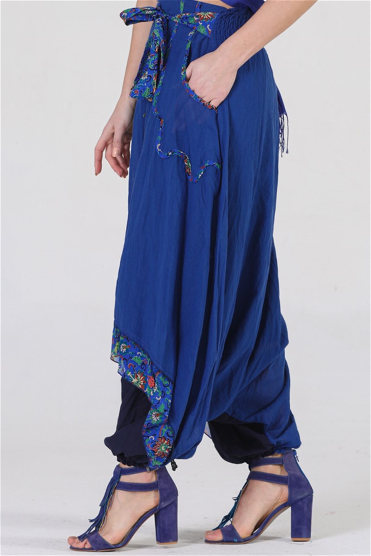 3709 BB Desenli Otantik Şalvar