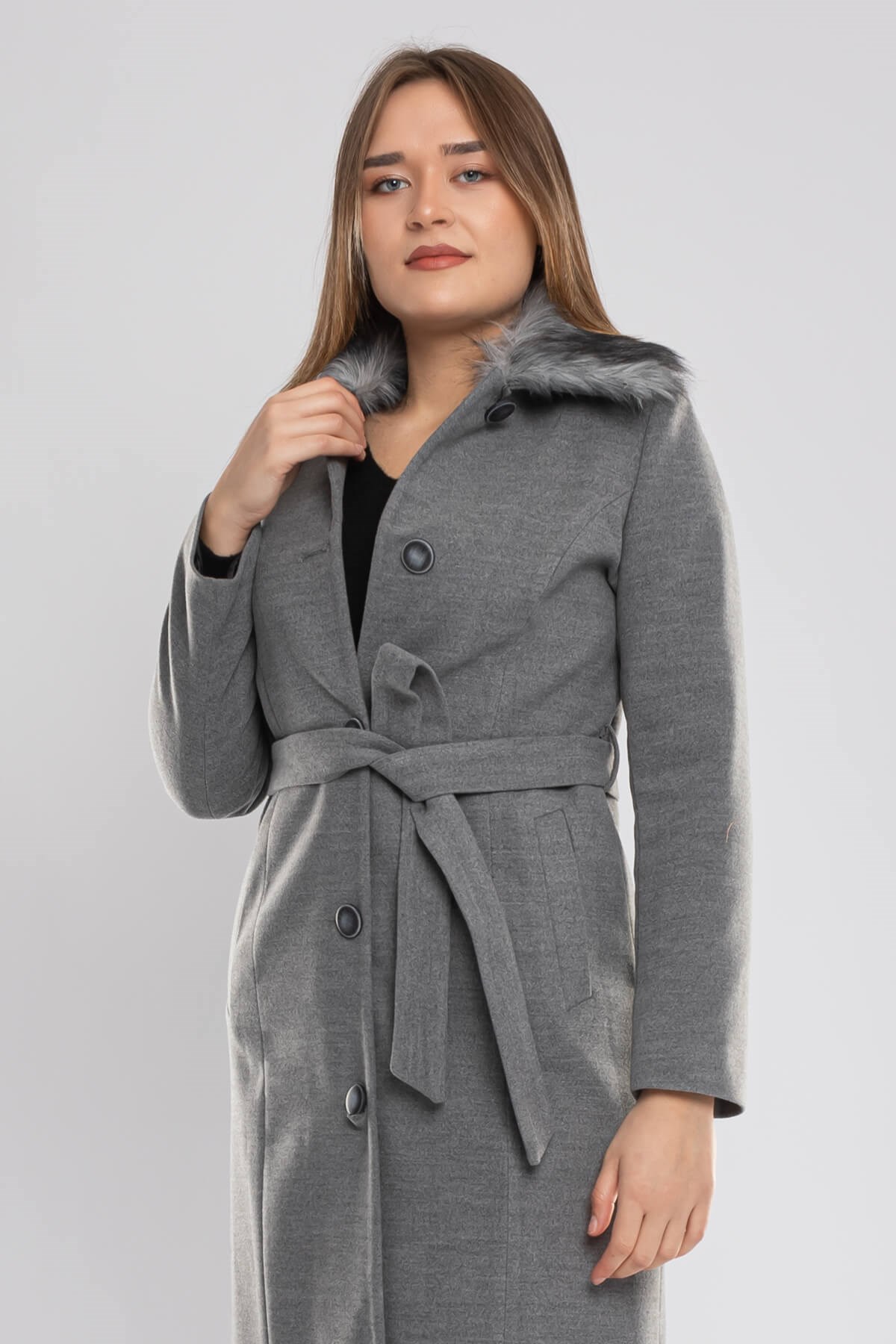 3741 Büyük Beden P.M Bebe Yaka Kürklü Düğmeli Kadın Kaban