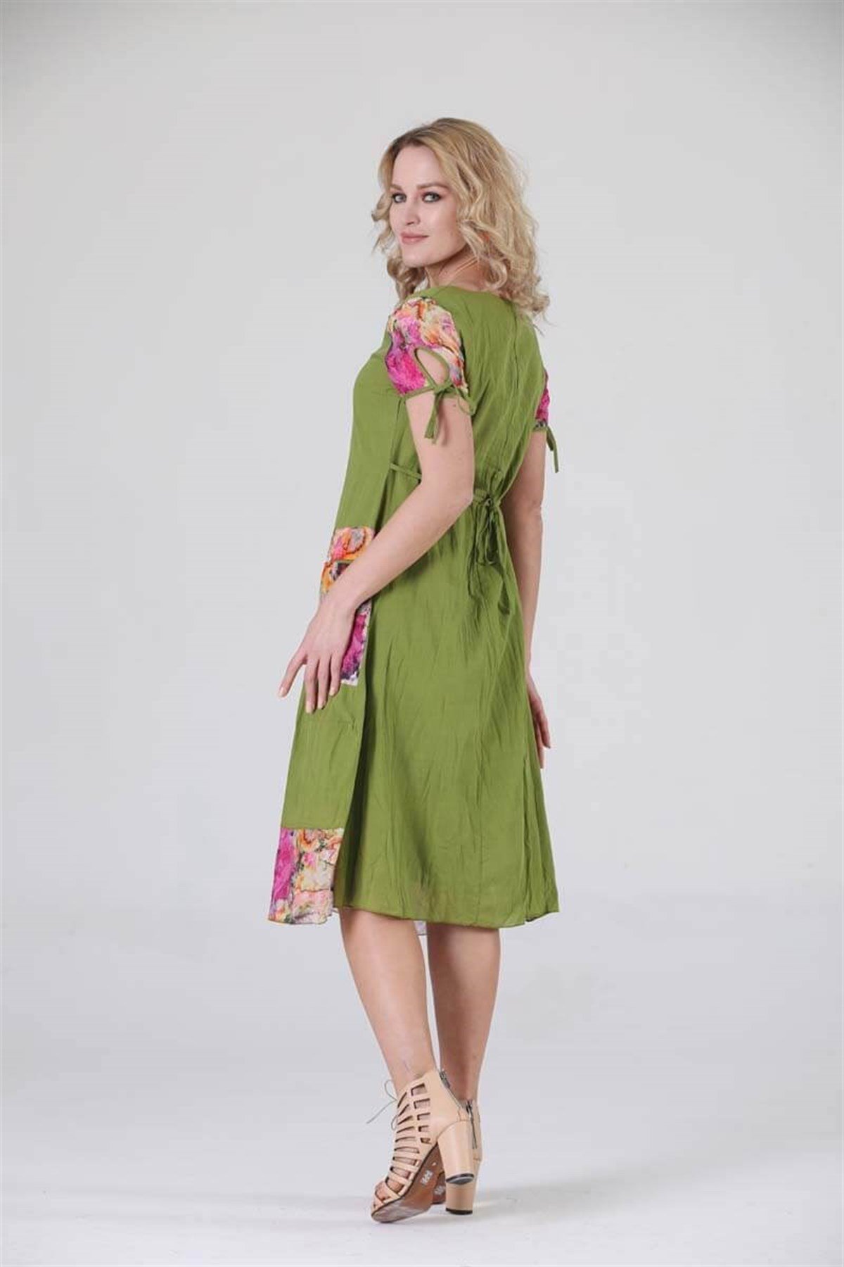 3796 BB Kısa Kollu Cep Yamalı Desenli Pamuklu Otantik Elbise