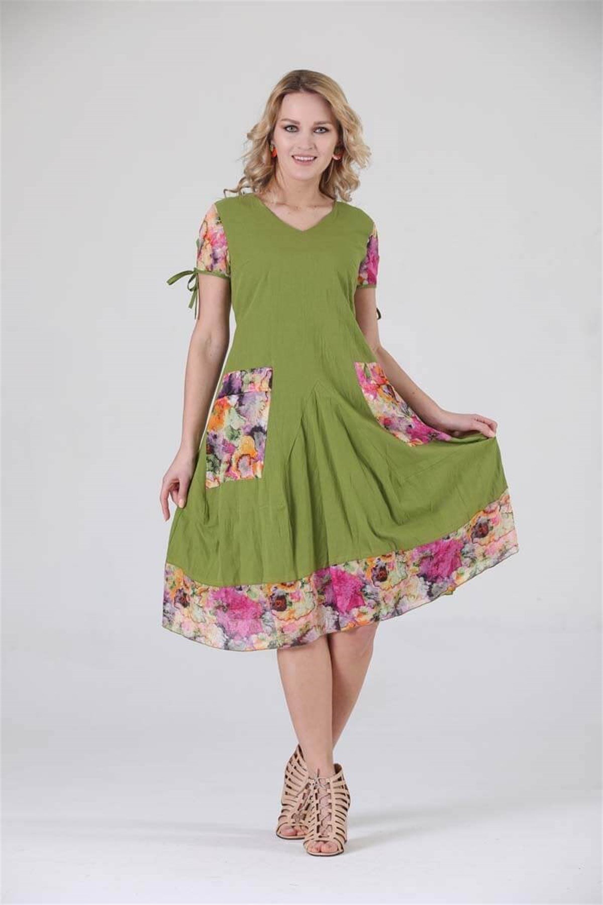 3796 BB Kısa Kollu Cep Yamalı Desenli Pamuklu Otantik Elbise