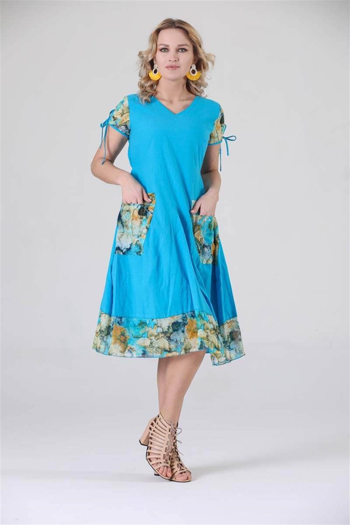 3796 BB Kısa Kollu Cep Yamalı Desenli Pamuklu Otantik Elbise