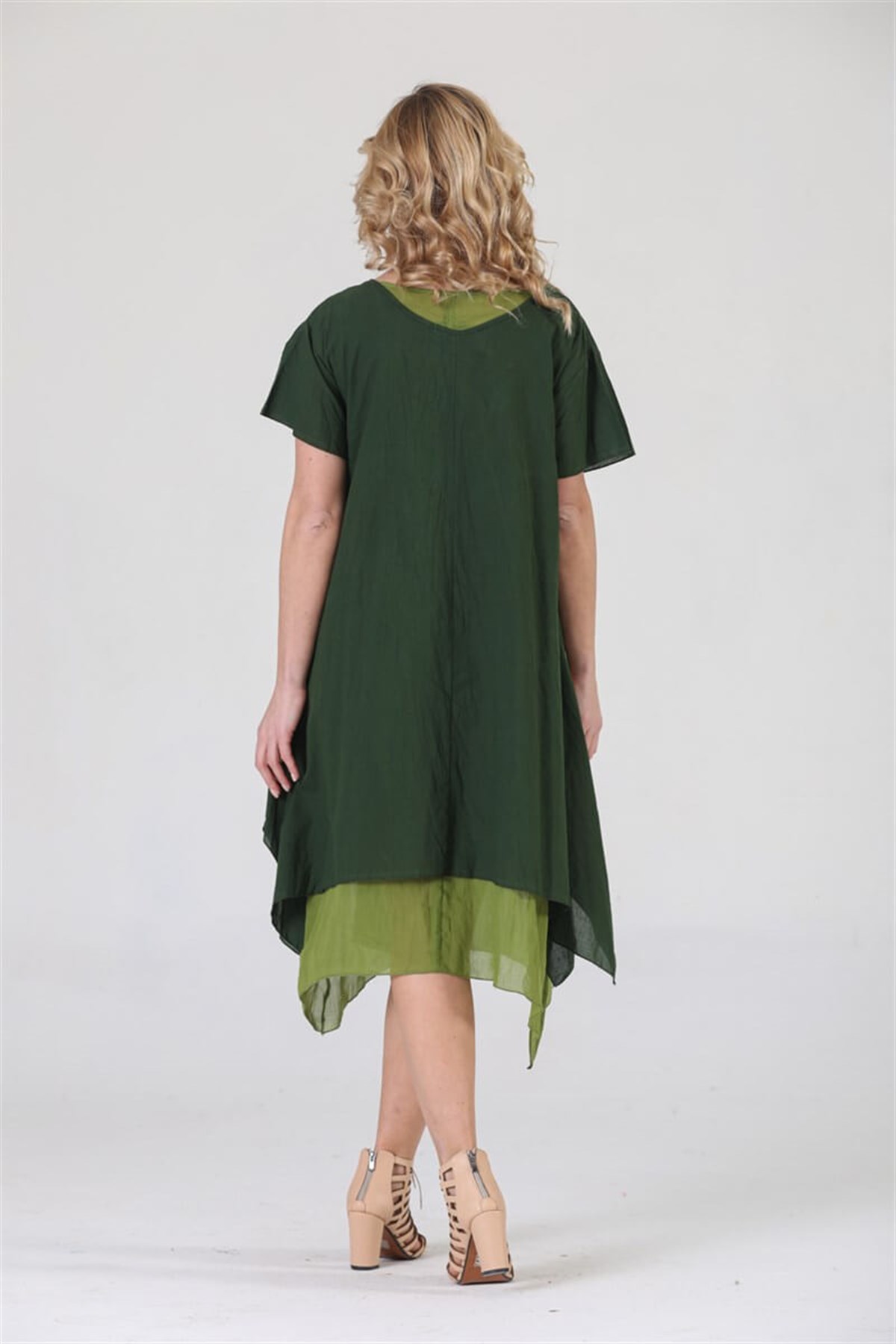 3815 BB Kanaviçe İşli Eteği KatKat Kısa Kol Pamuk Otantik Elbise