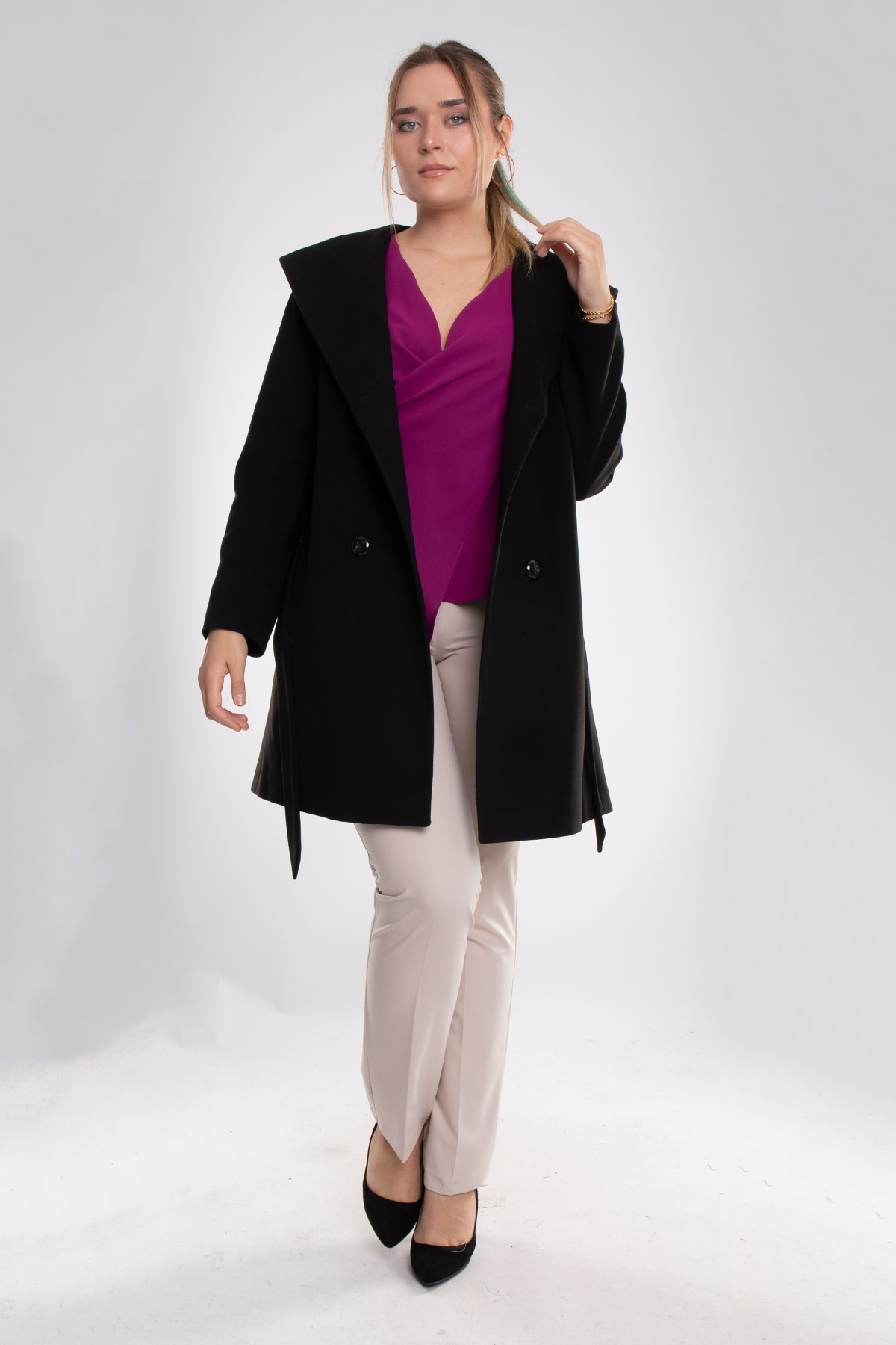 3844 P.M. Şalyaka Kapüşonlu Kuşaklı Midiboy Kadın Kaşe Kaban