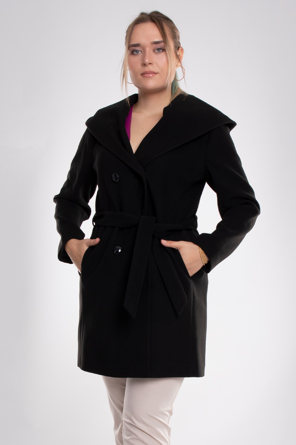 3844 P.M. Şalyaka Kapüşonlu Kuşaklı Midiboy Kadın Kaşe Kaban